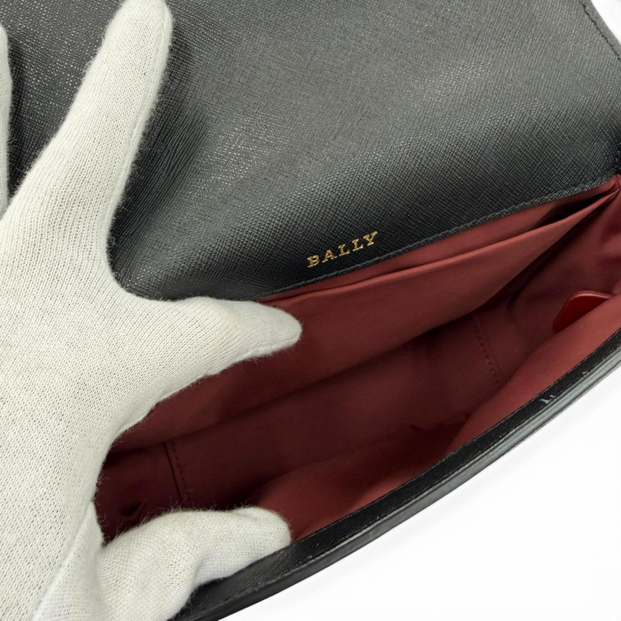 Bally Black Leather Shoulder Bag (Pre-Owned)