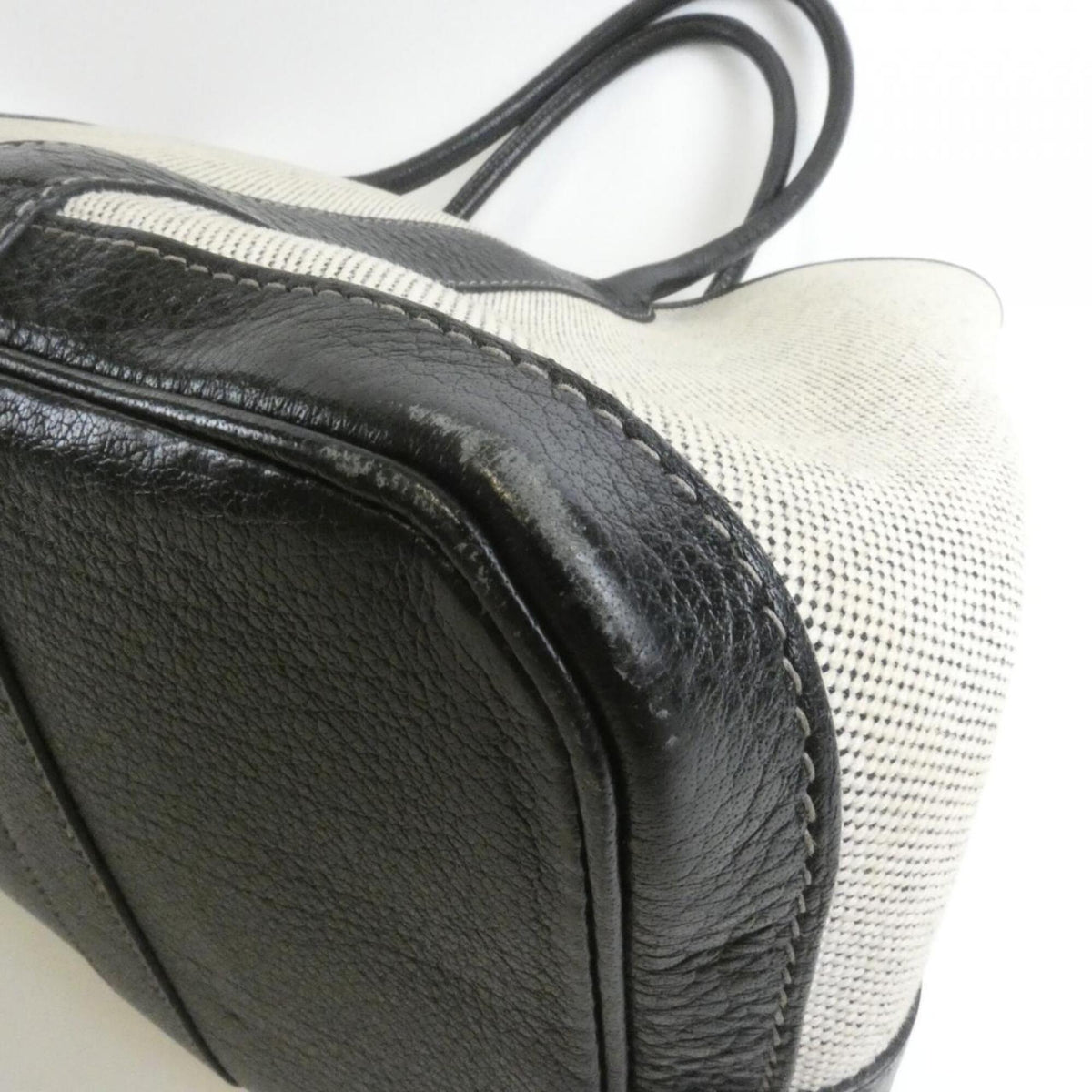 Hermes Black Toile H Buffle Skipper Leather Handbag (Pre-Owned)