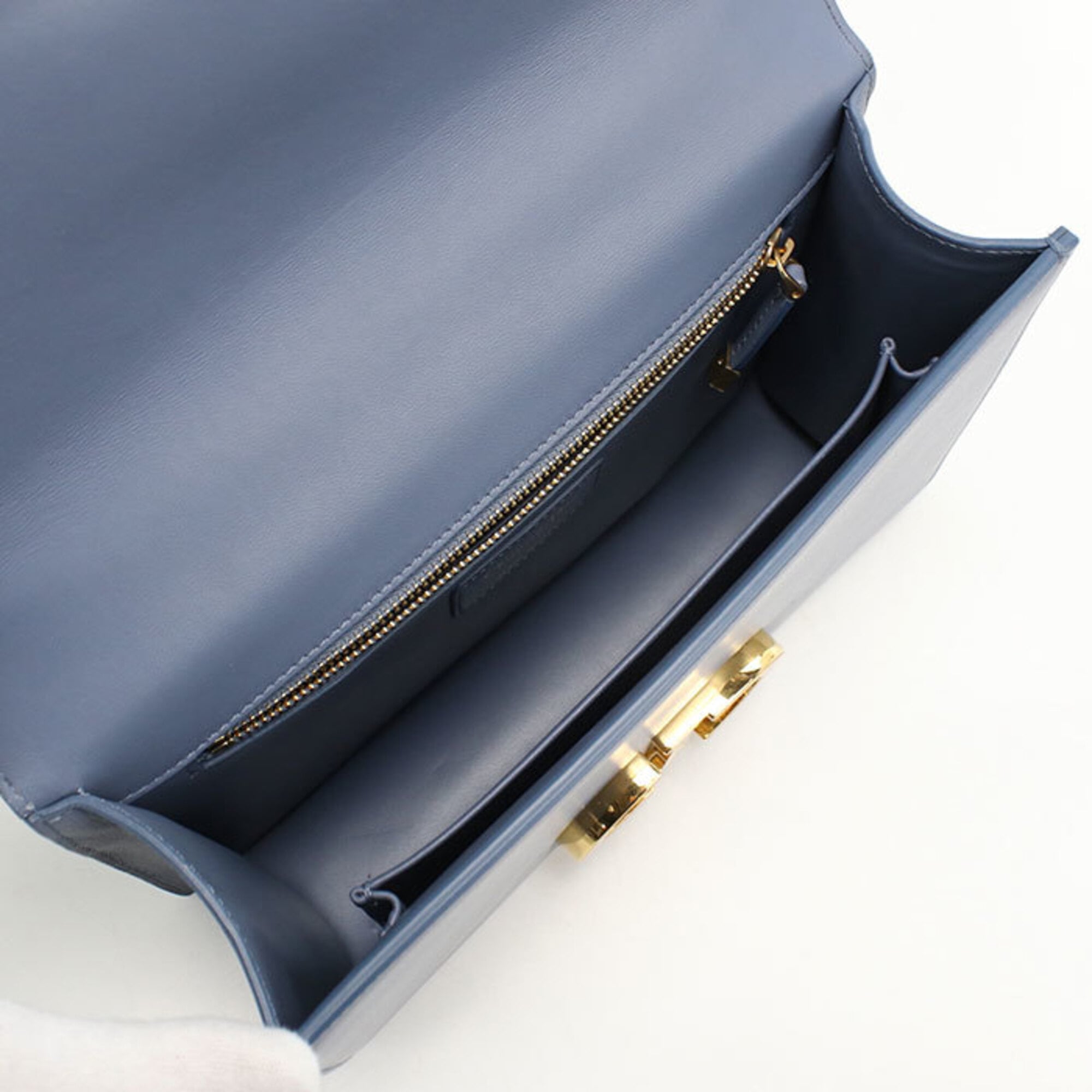 Christian Dior Blue Leather Shoulder Bag (Pre-Owned)