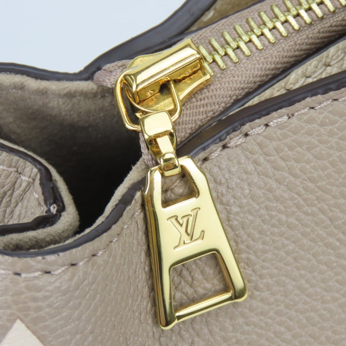 Louis Vuitton Monogram Empreinte Beige Bicolor Ivory Tourterelle Monogram Empreinte Handbag (Pre-Owned)