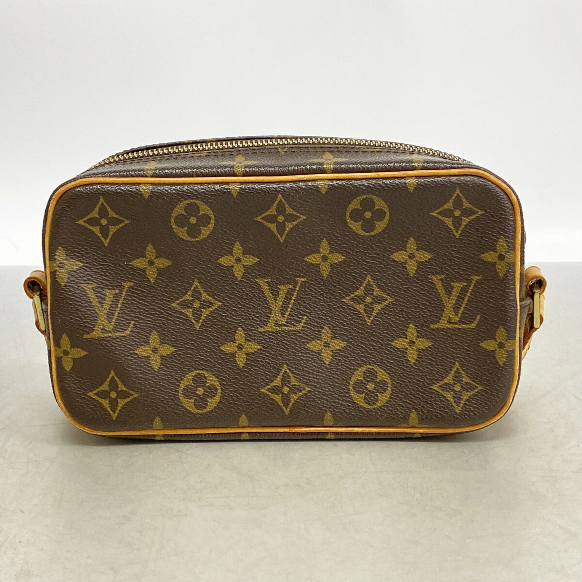 Louis Vuitton Brown Shoulder Bag (Pre-Owned)