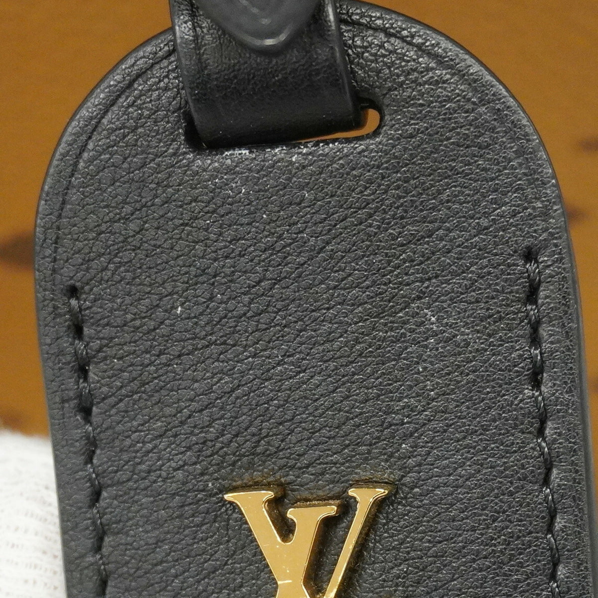 Louis Vuitton Brown Handbag (Pre-Owned)