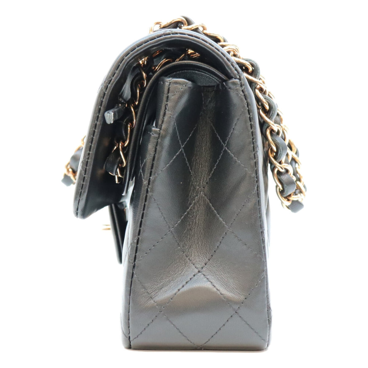 Chanel Black Leather Shoulder Bag (Pre-Owned)