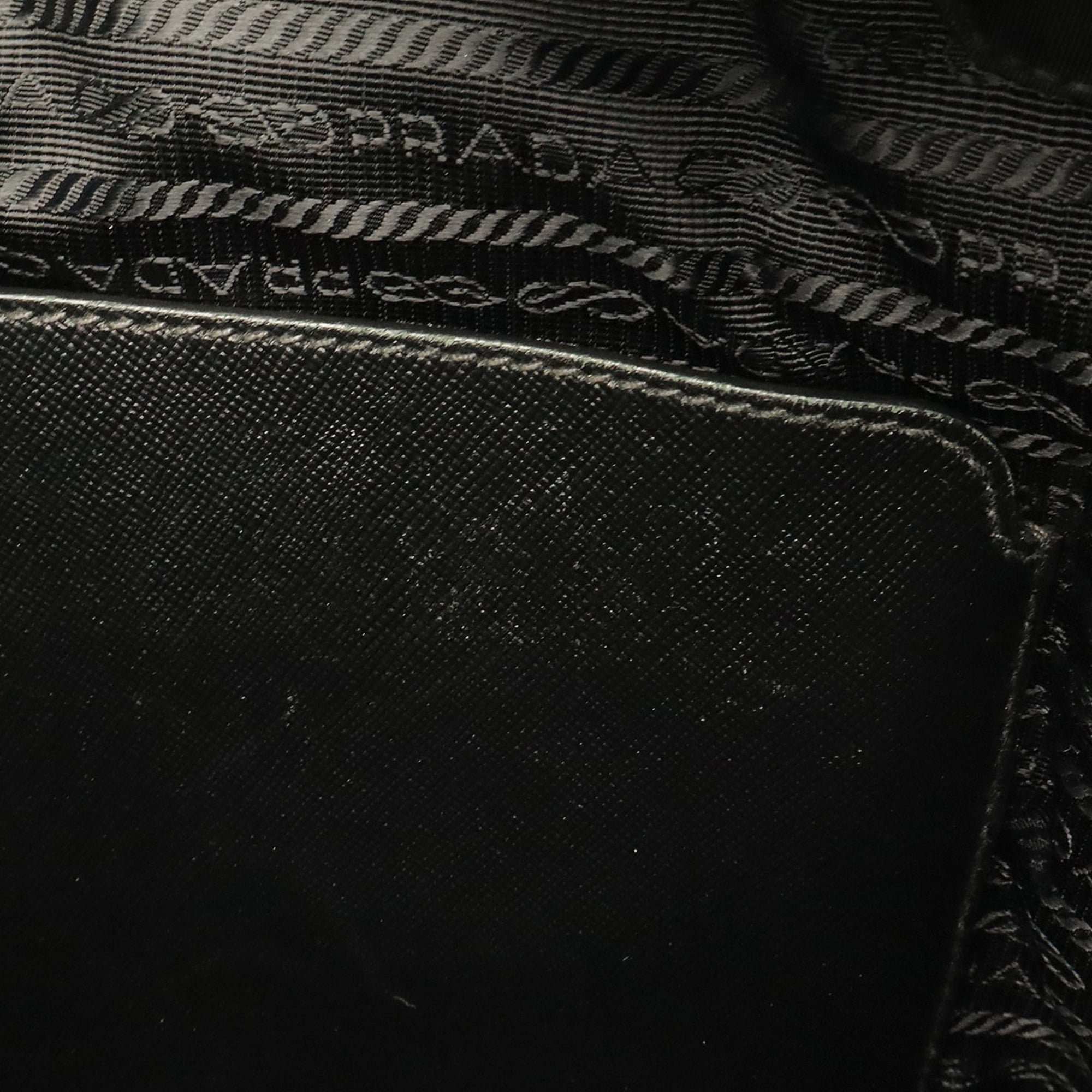 Prada Black Nylon Leather Handbag Shoulder Bag Tote Bag (Pre-Owned)