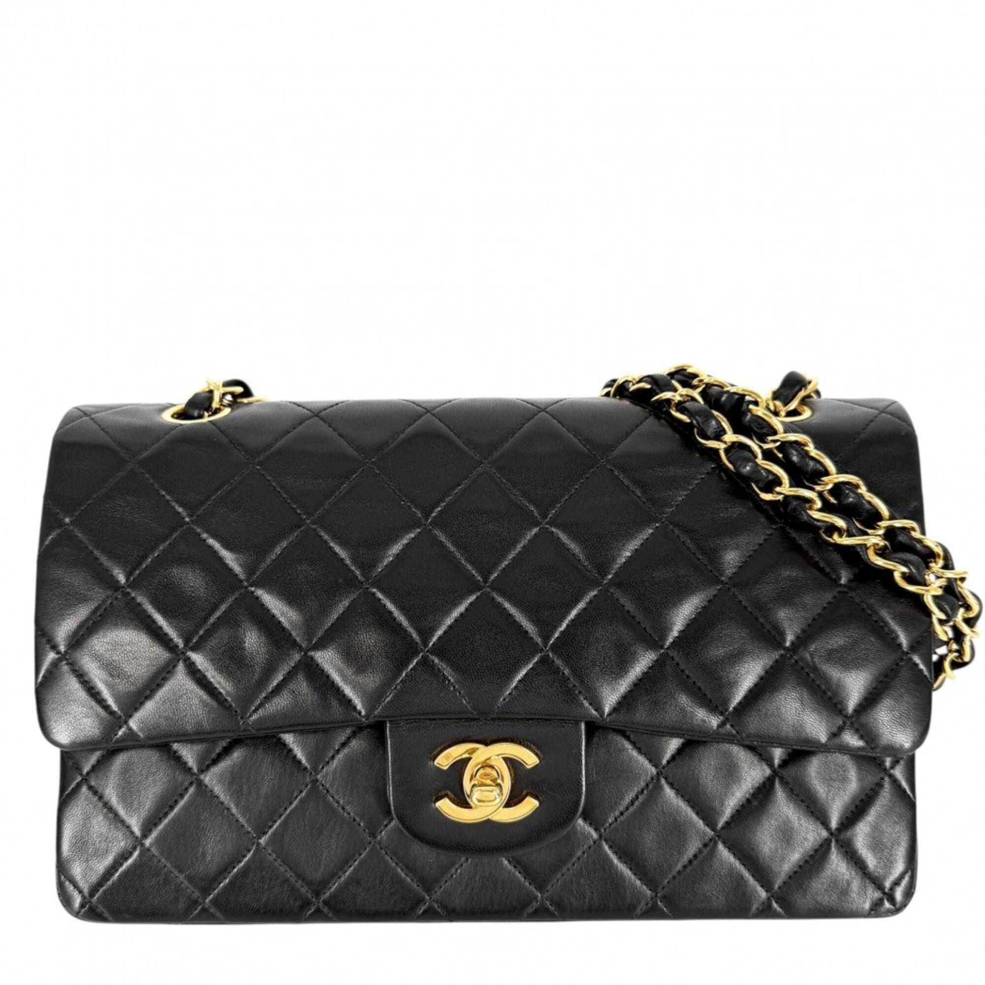 Chanel Matelasse Black Leather Shoulder Bag (Pre-Owned)