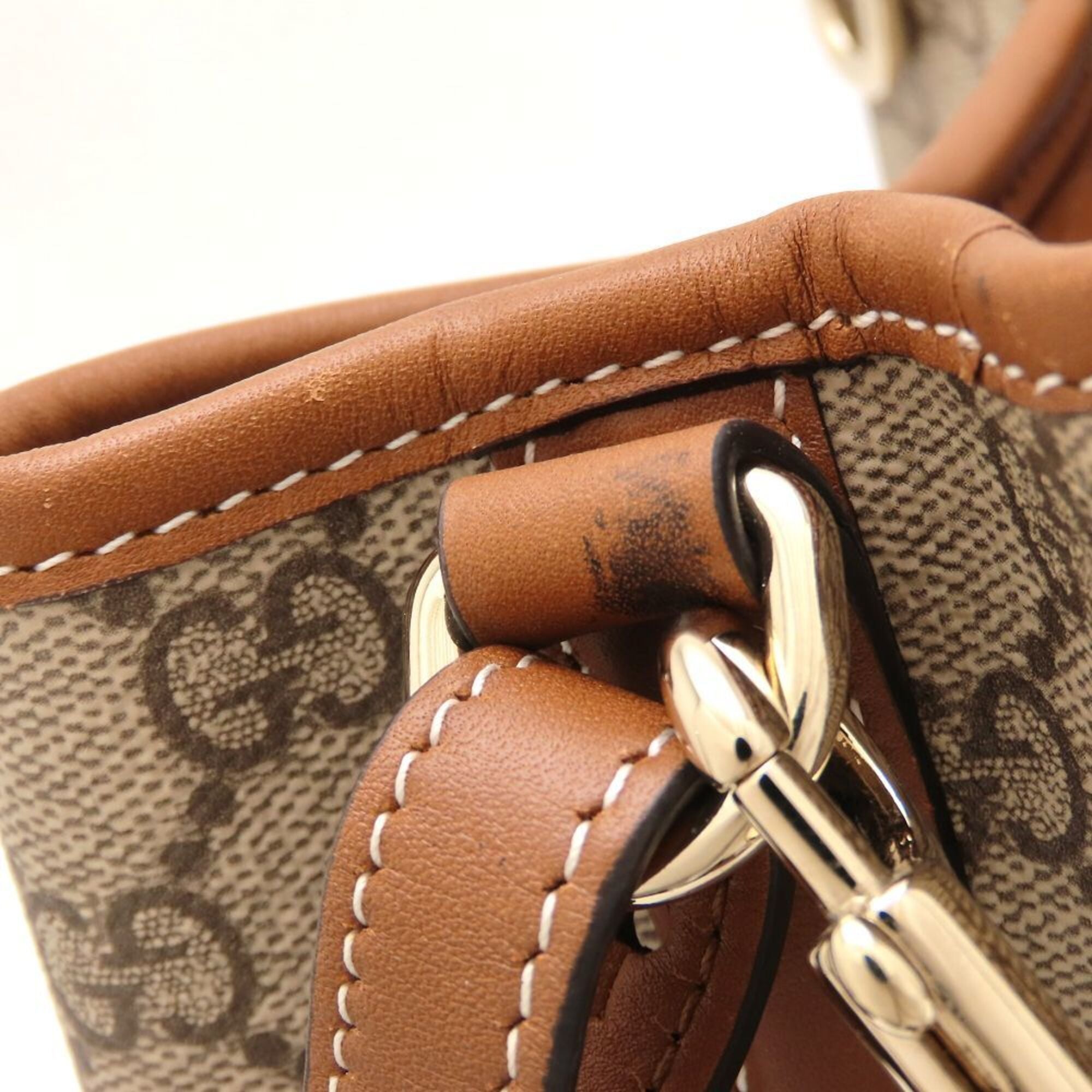 Gucci Beige Dark Brown Gg Supreme Handbag (Pre-Owned)