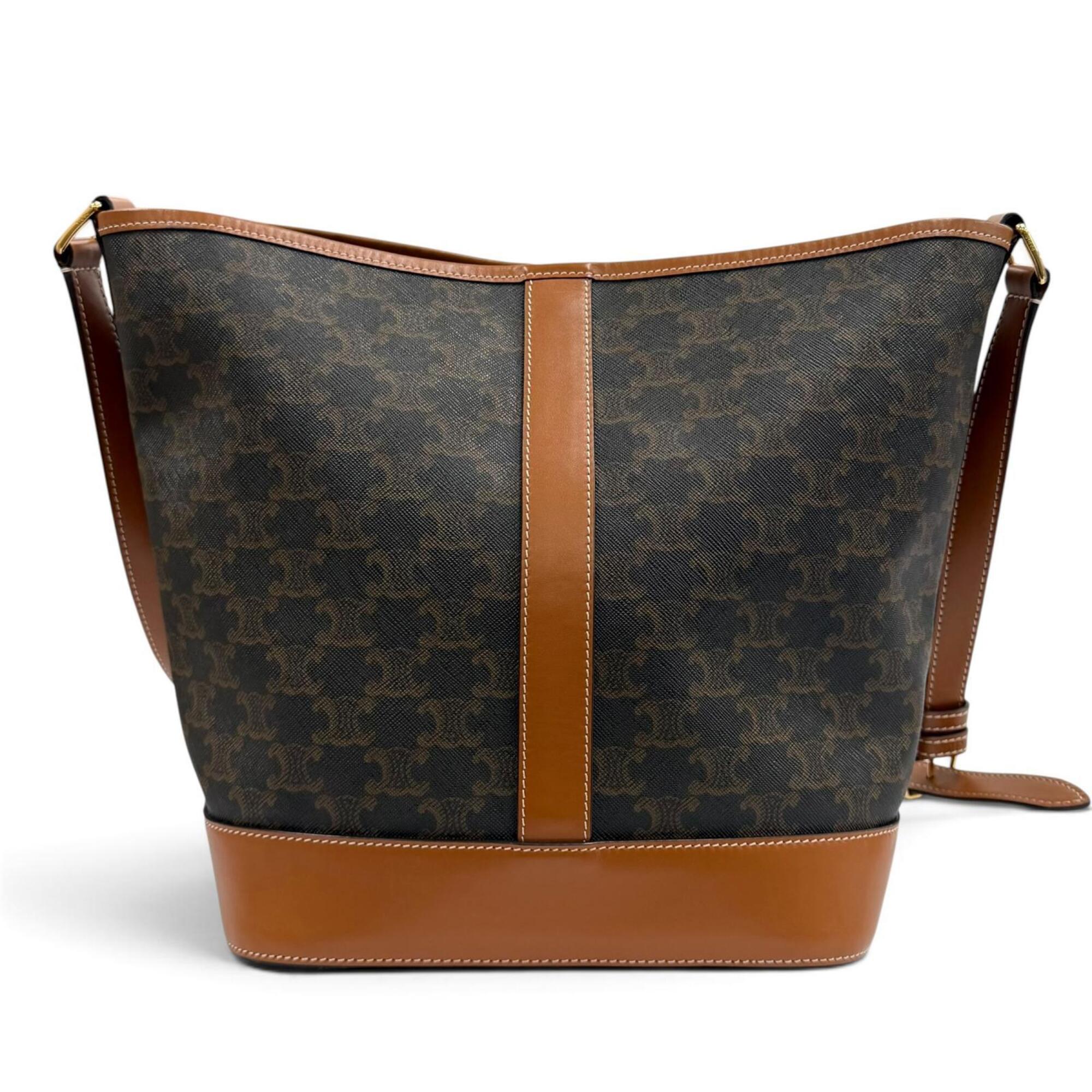 Celine Brown Leather Shoulder Bag (Pre-Owned)
