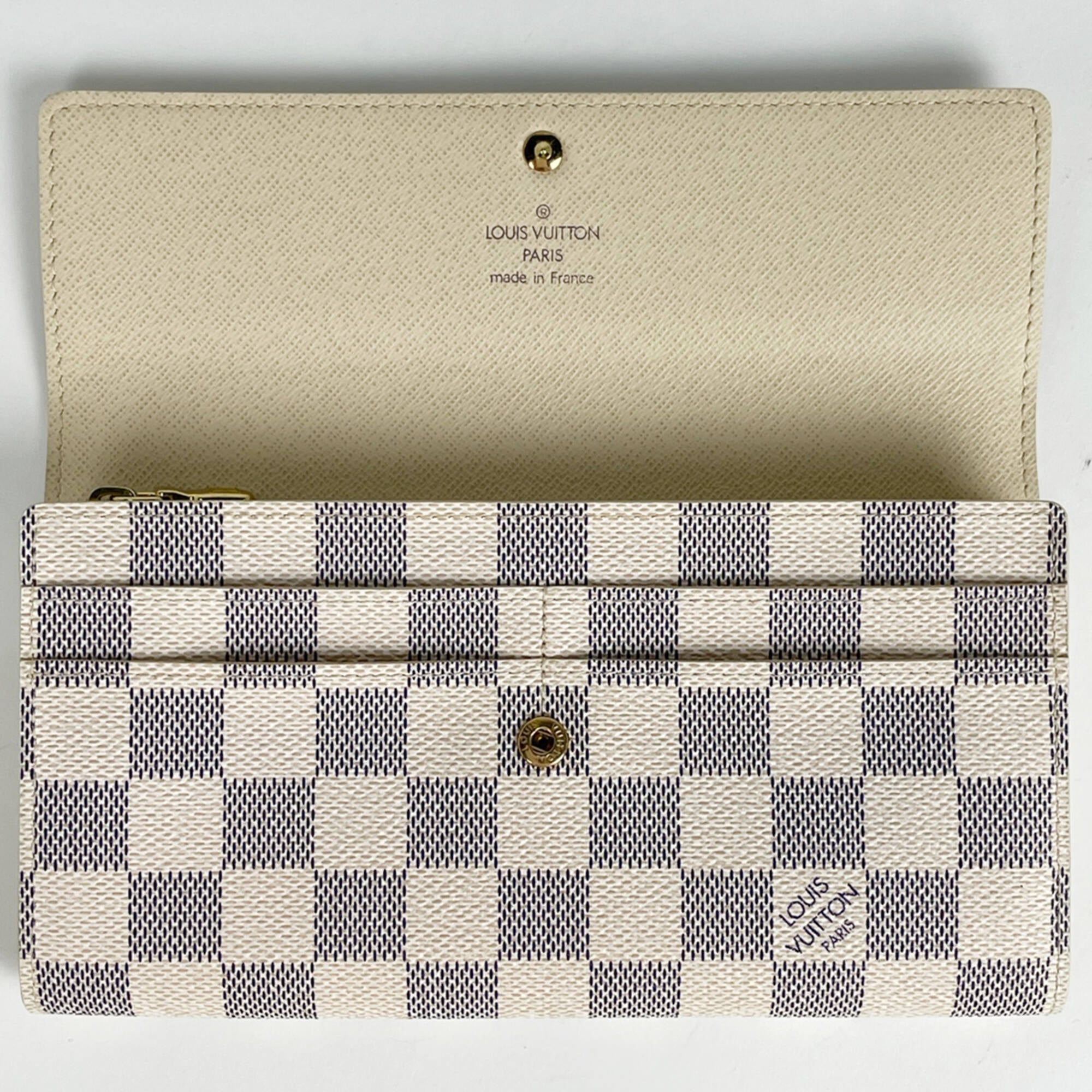 Louis Vuitton Damier Azur White Damier Azur Long Wallet (Bi-Fold) (Pre-Owned)