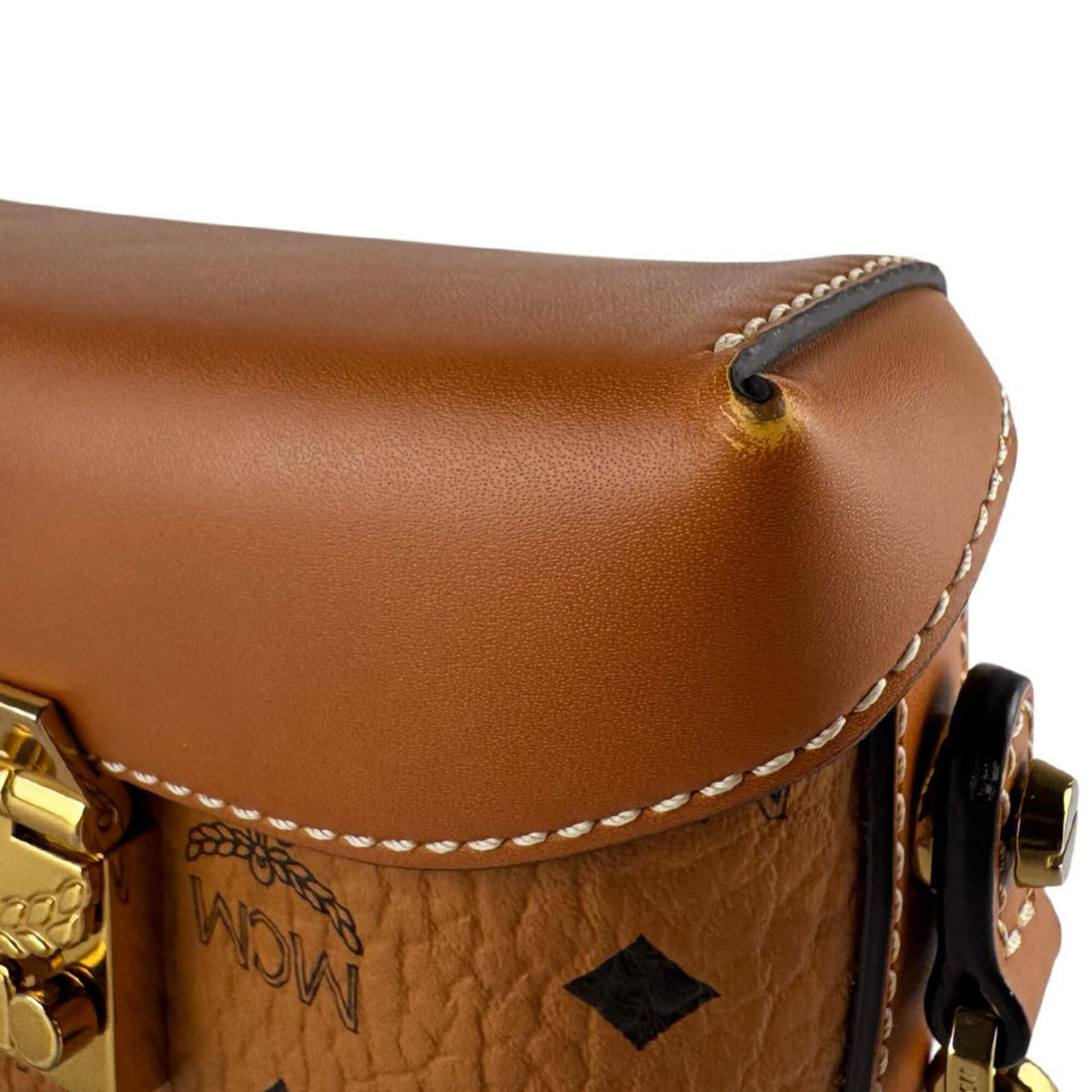 Mcm Brown Leather Shoulder Bag (Pre-Owned)