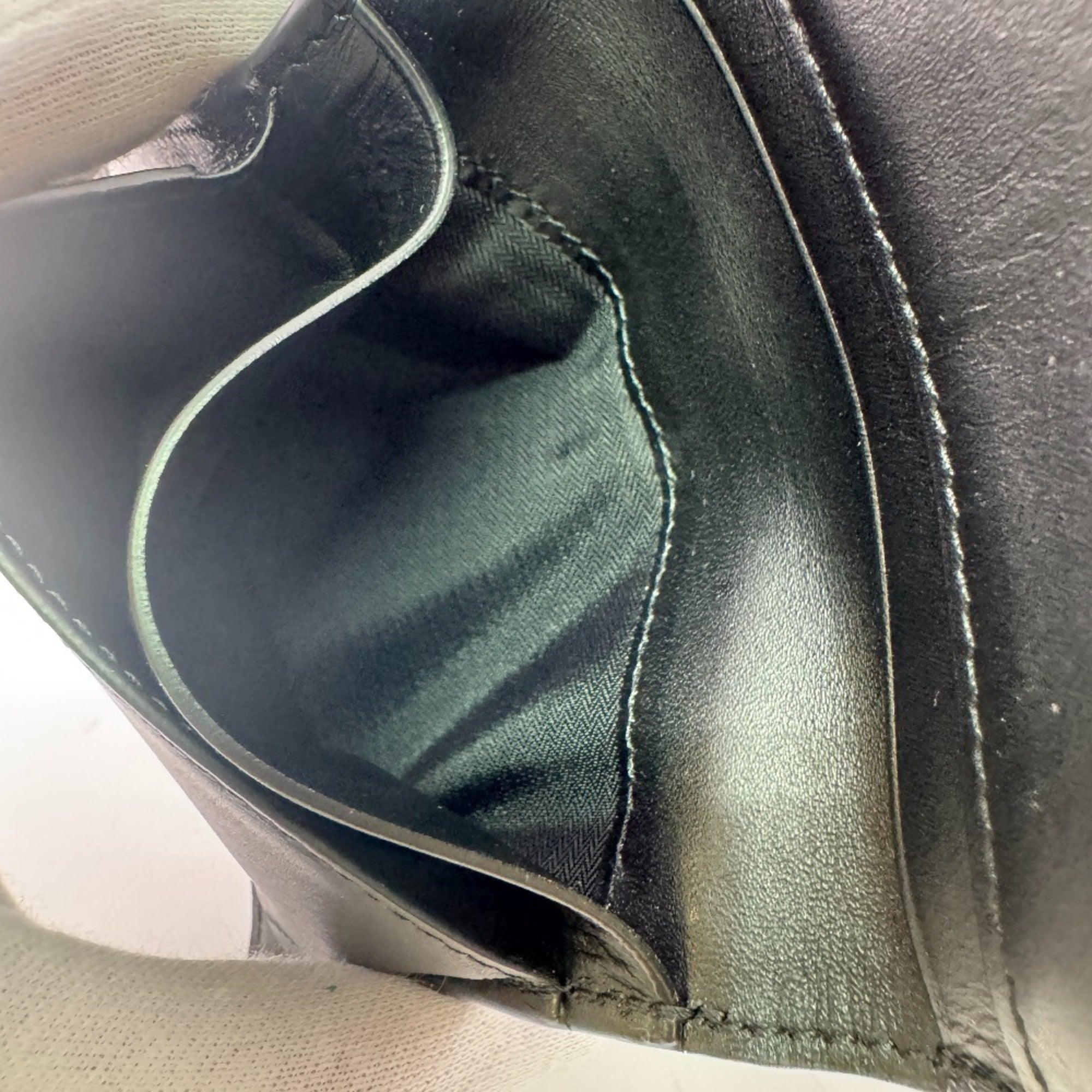 Loewe Black Leather Wallet (Bi-Fold) (Pre-Owned)