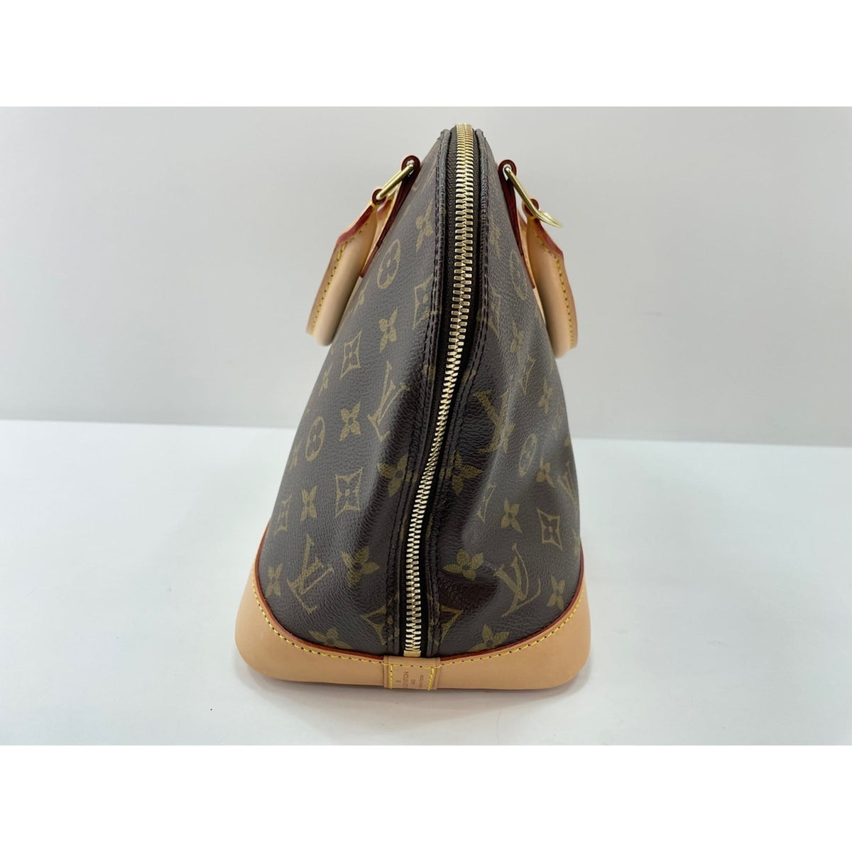 Louis Vuitton Brown Handbag (Pre-Owned)