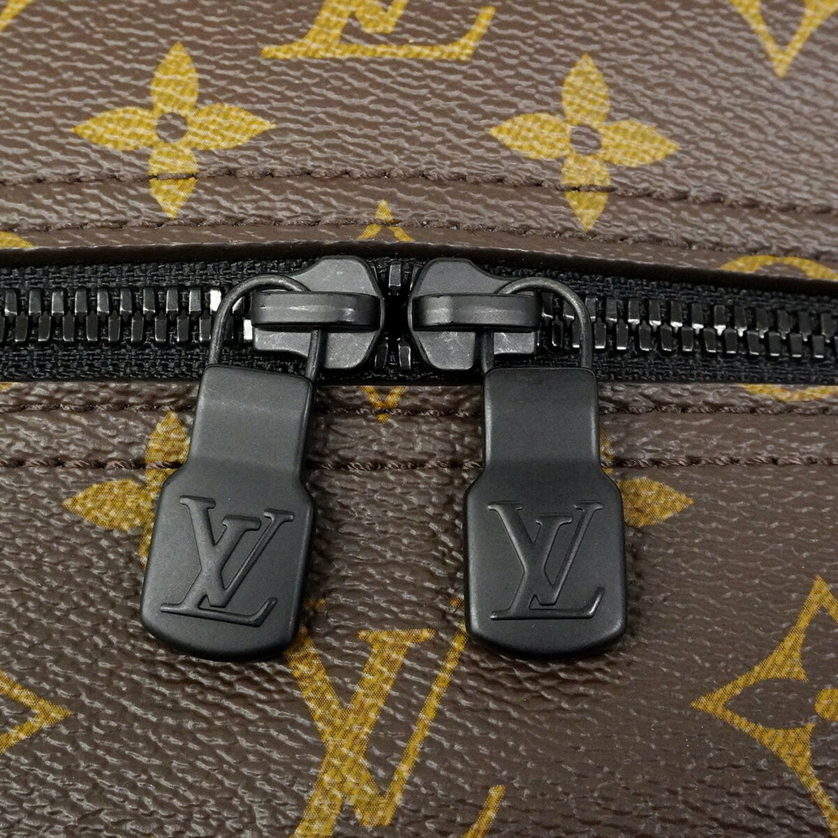 Louis Vuitton Black Brown Backpack (Pre-Owned)