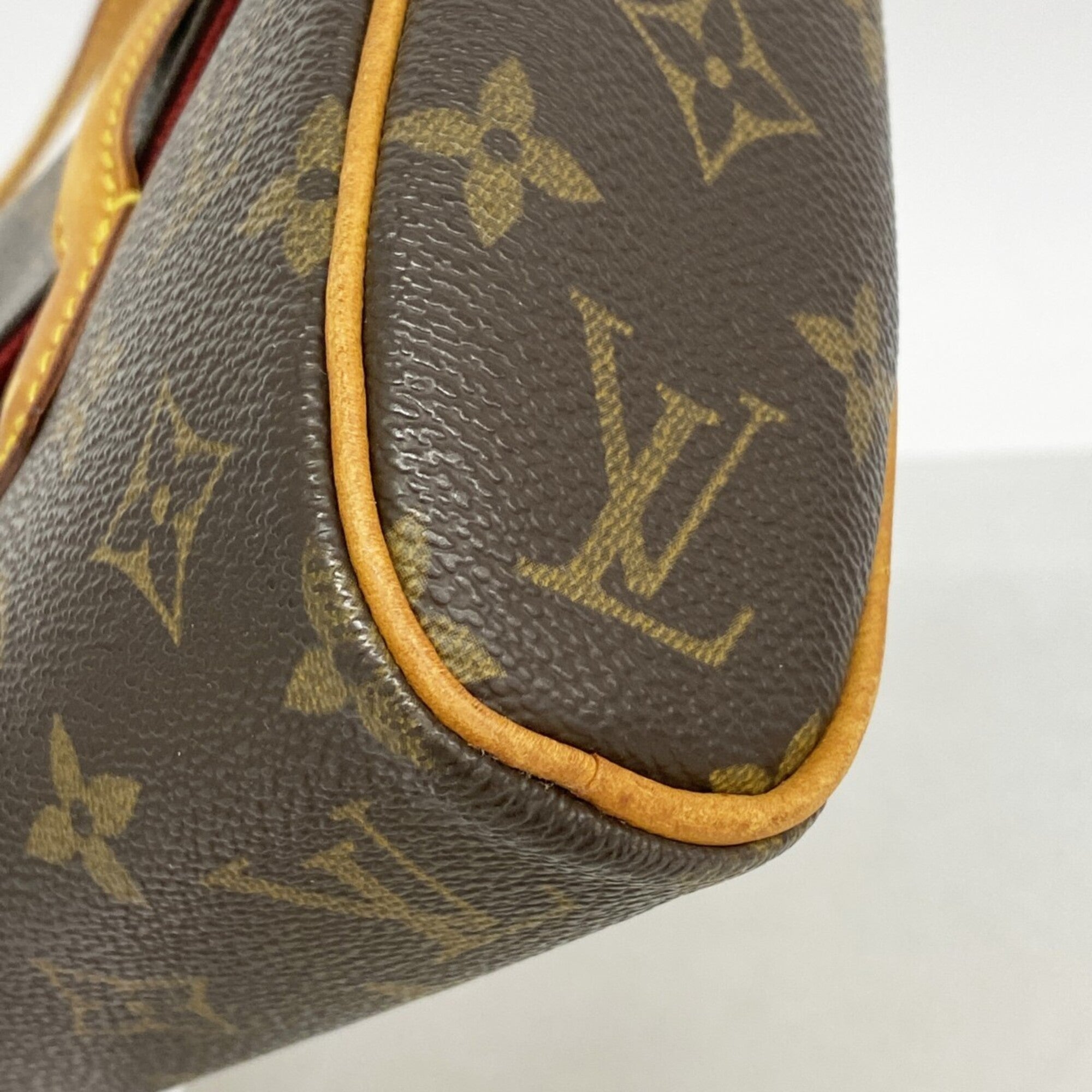 Louis Vuitton Brown Handbag (Pre-Owned)