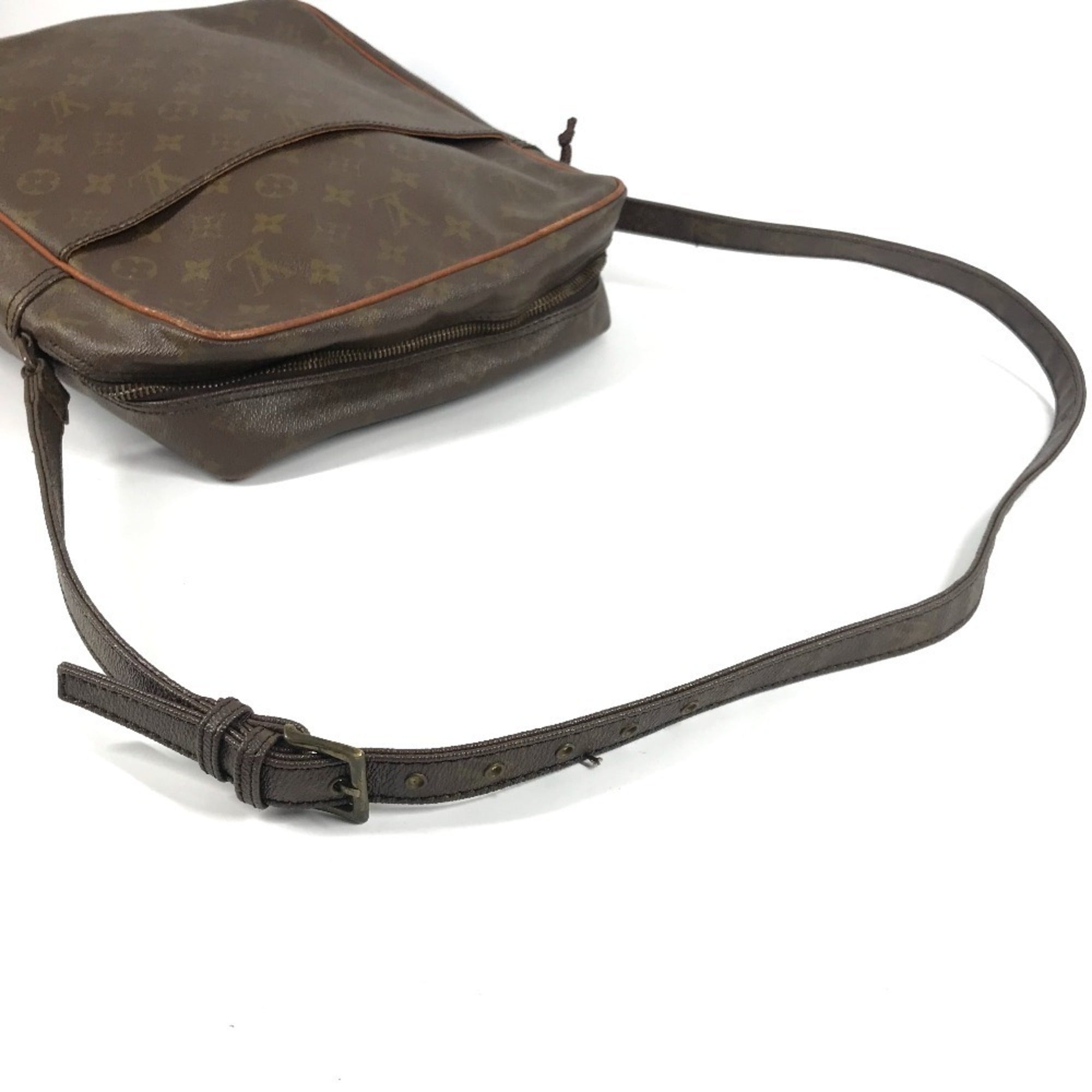 Louis Vuitton Brown Monogram Canvas Pochette Shoulder Bag (Pre-Owned)