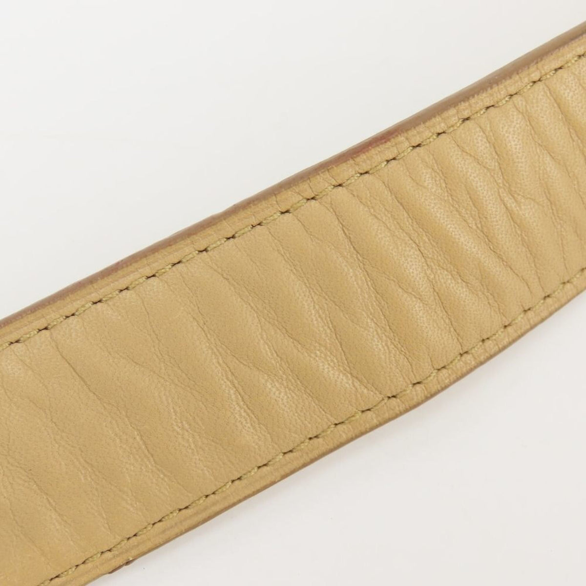 Coach Beige Leather Shoulder Bag (Pre-Owned)
