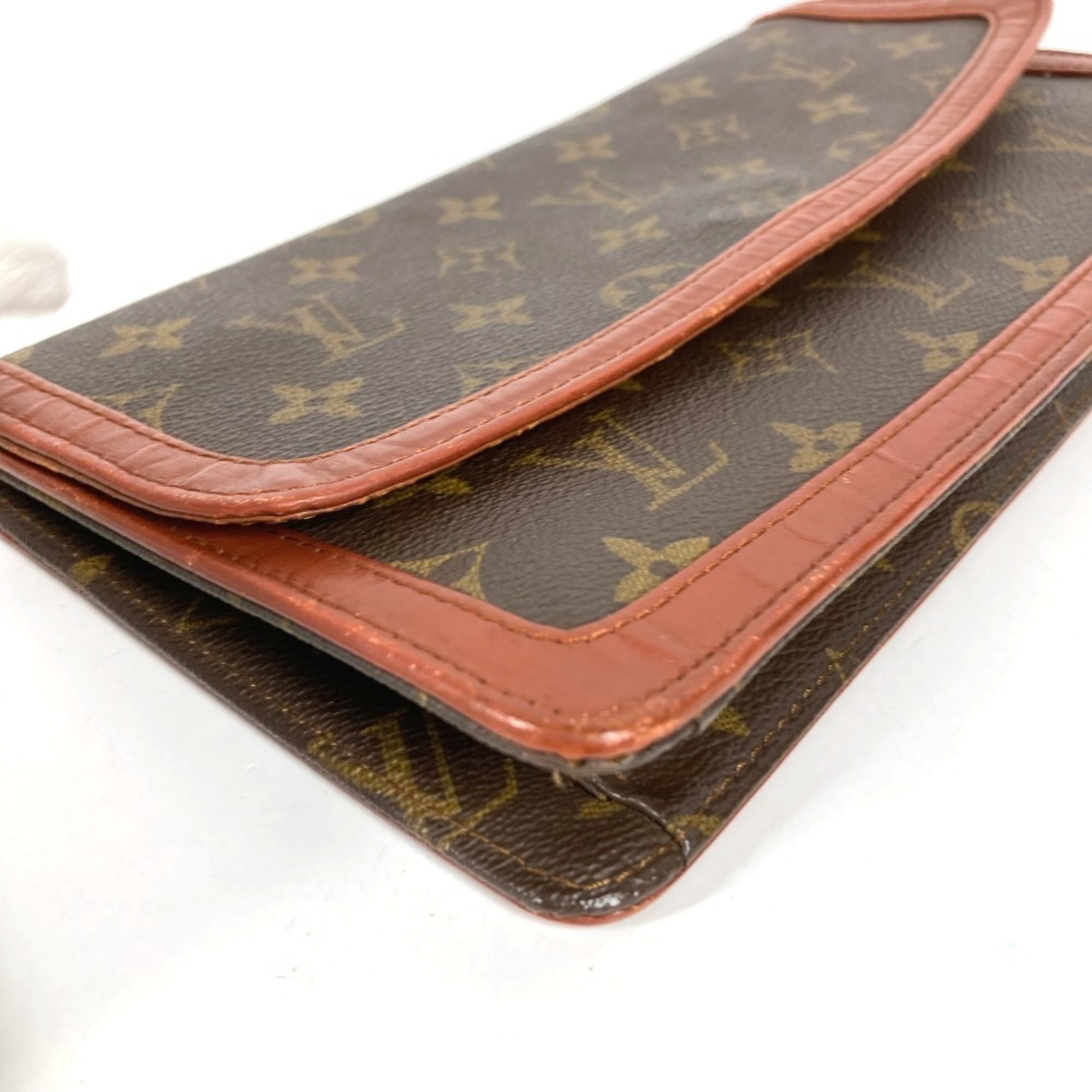 Louis Vuitton Brown Monogram Clutch Bag Handbag Pochette (Pre-Owned)