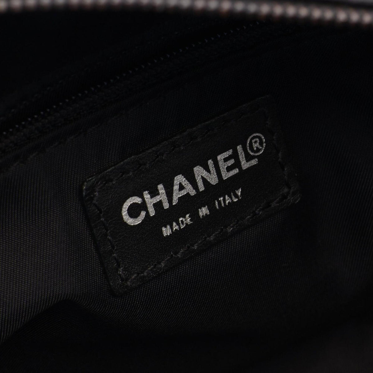 Chanel Nylon Canvas Leather Clutch Bag Handbag (Pre-Owned)