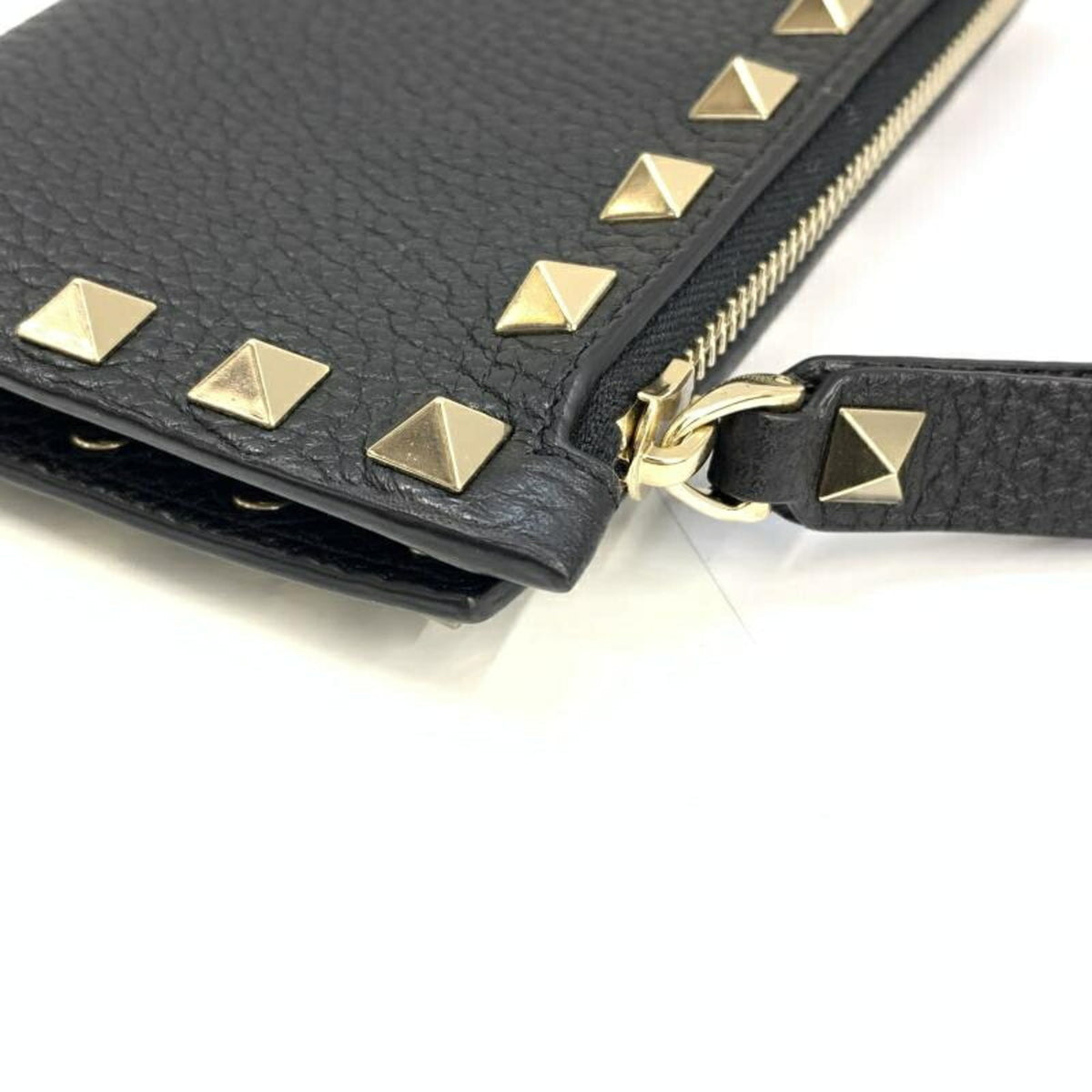 Valentino Garavani Black (Pre-Owned)
