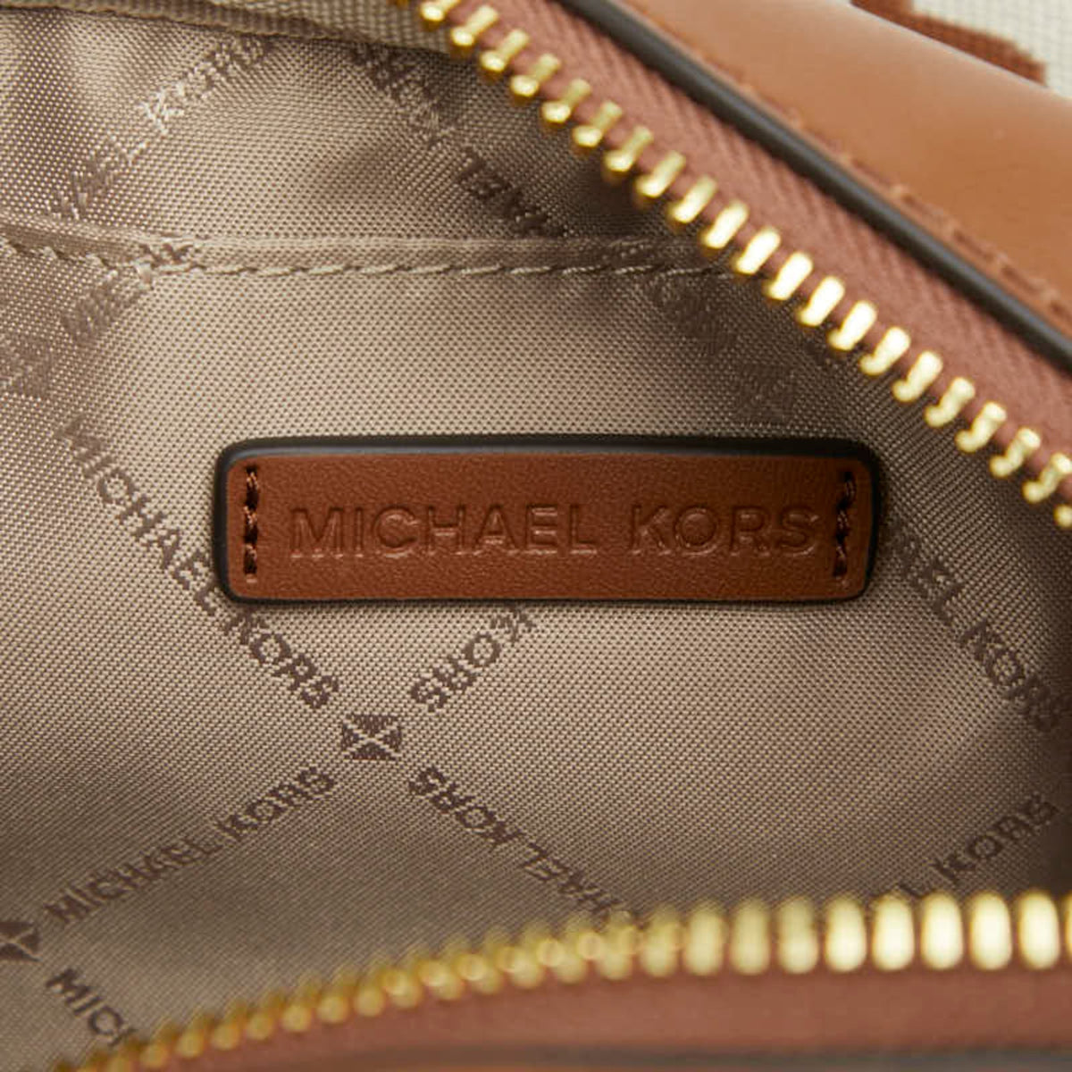 Michael Kors Brown Canvas Leather Pouch Shoulder Bag (Pre-Owned)