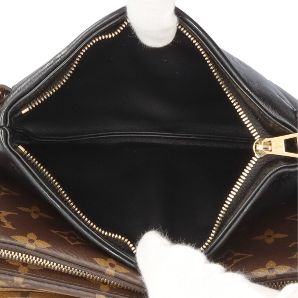 Louis Vuitton Monogram Brown Monogram Monogram Reverse Monogram Monogram Reverse Pochette Shoulder Bag (Pre-Owned)