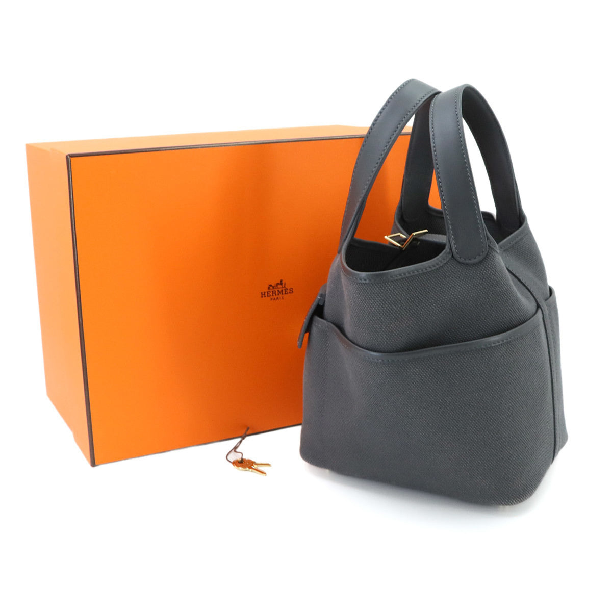 Unspecified Handbag (Pre-Owned)