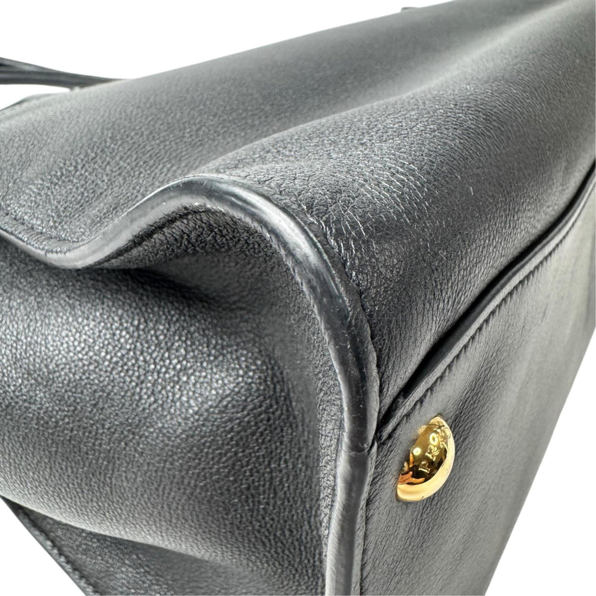 Prada Black Leather Tote Bag (Pre-Owned)