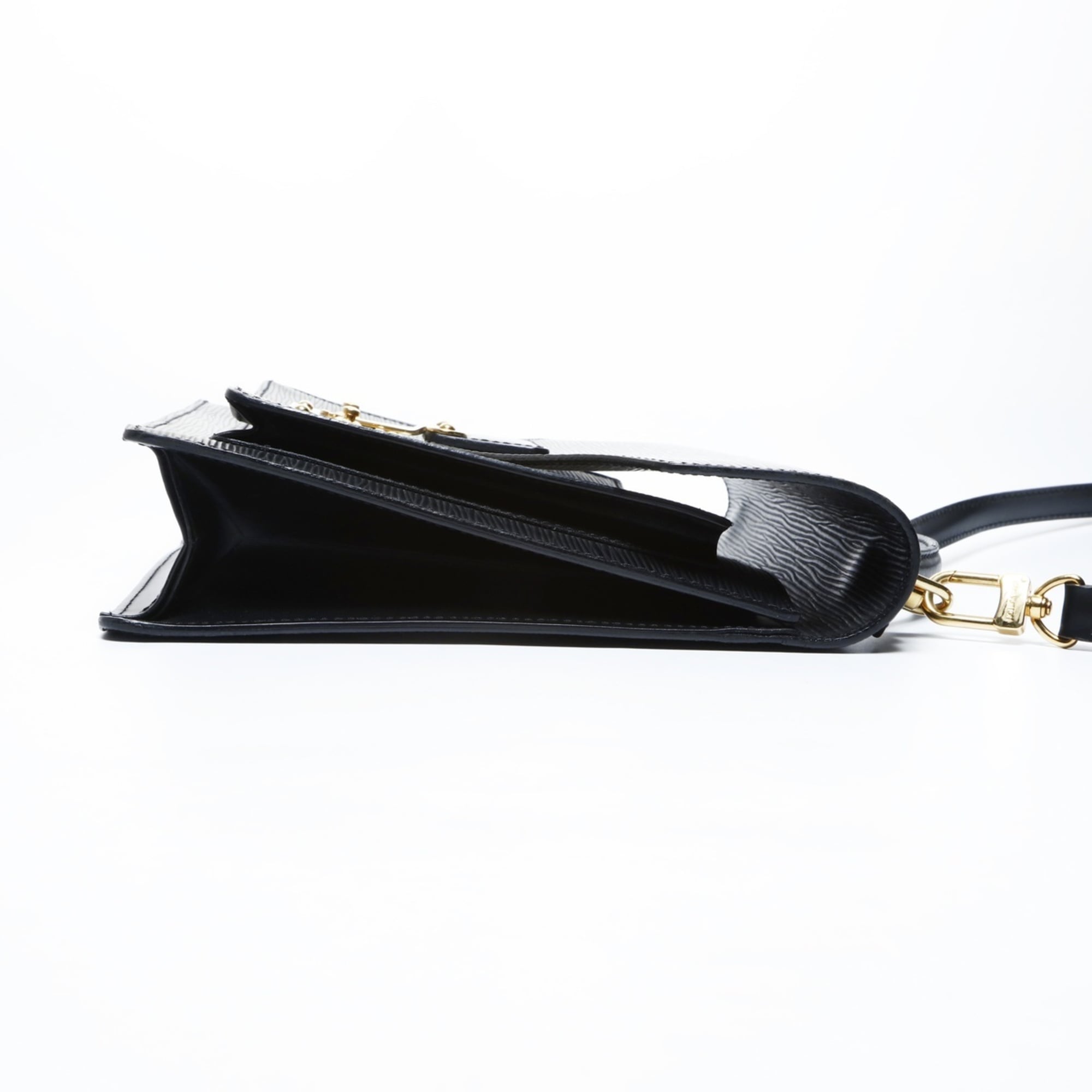 Louis Vuitton Epi Black Epi Leather Handbag (Pre-Owned)