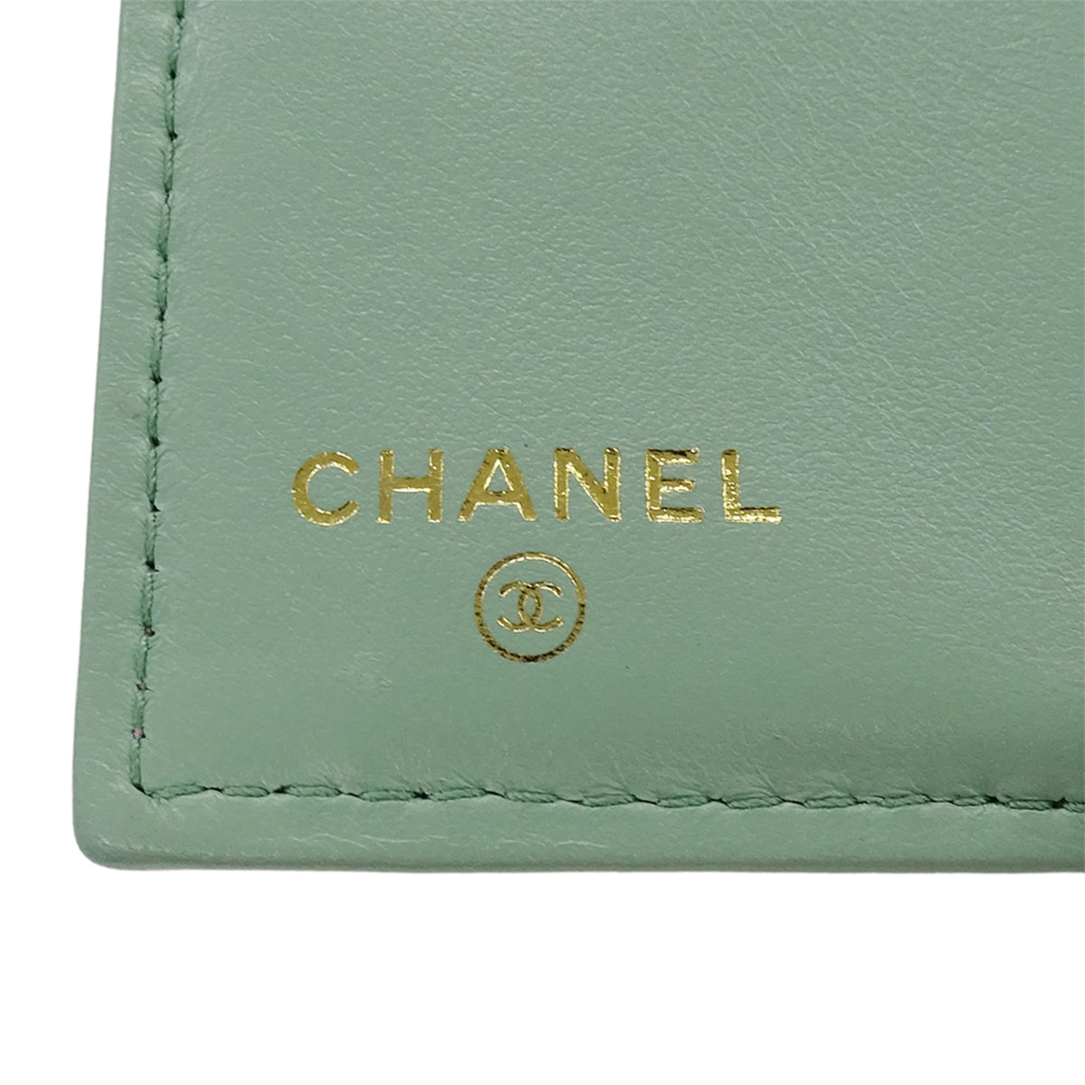 Chanel Green Pink Grained Calfskin Wallet (Bi-Fold) (Pre-Owned)