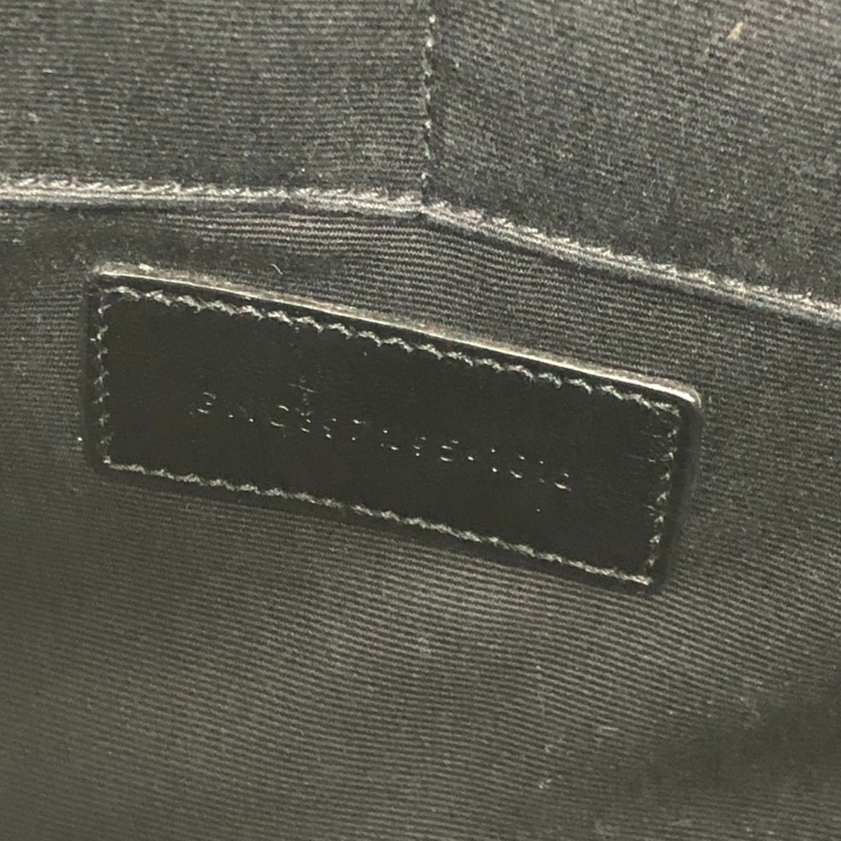Saint Laurent Black Leather Clutch Bag (Pre-Owned)