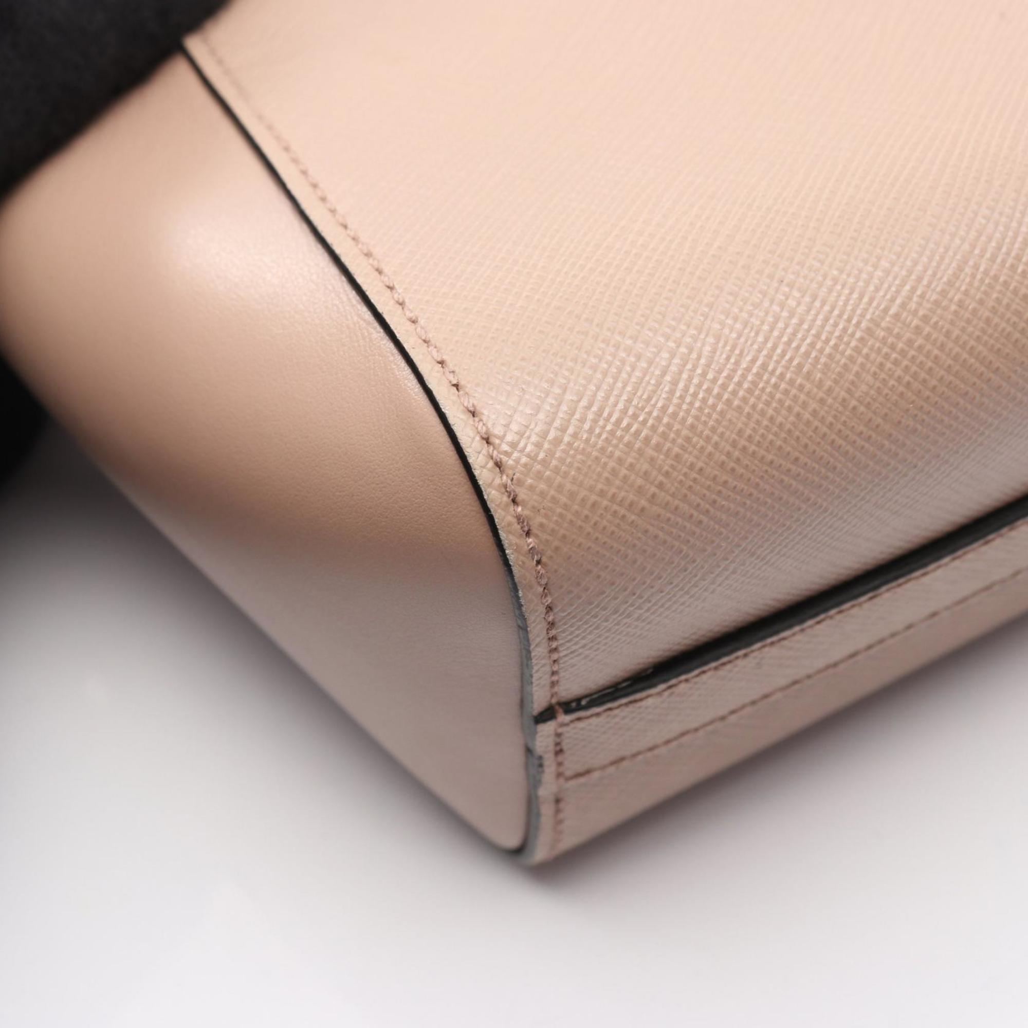 Prada Beige Saffiano Handbag (Pre-Owned)