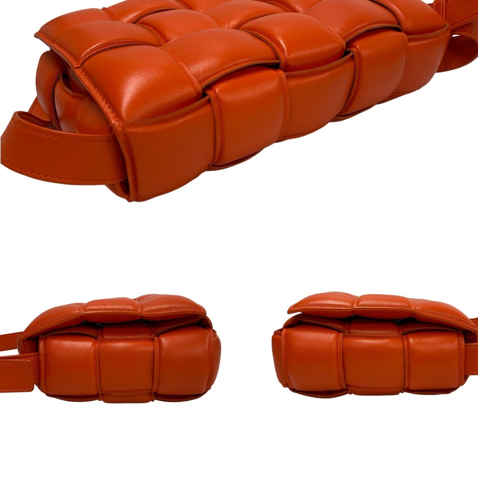 Bottega Veneta Orange Leather Pochette Shoulder Bag (Pre-Owned)