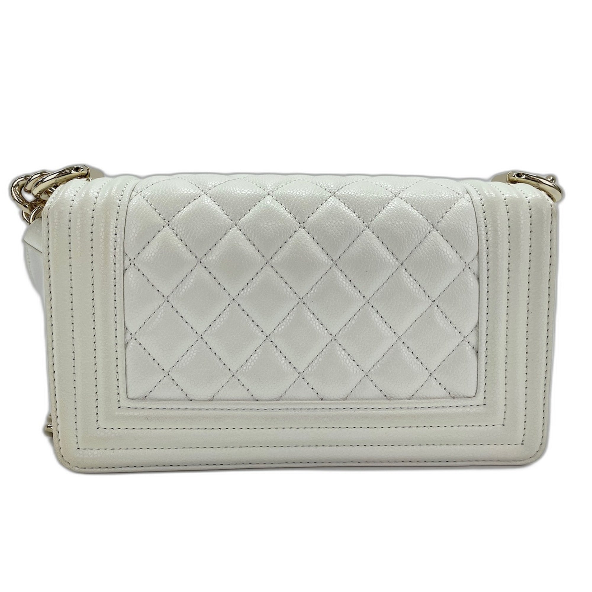 Chanel White Grained Calfskin Shoulder Bag (Pre-Owned)