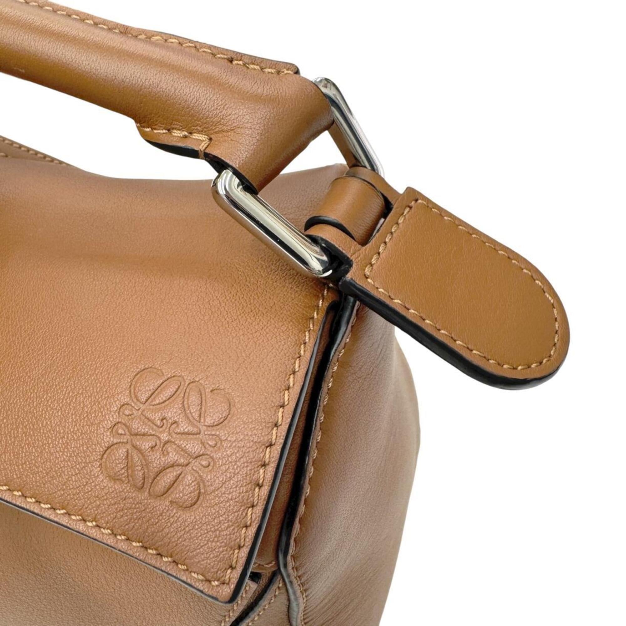 Loewe Brown Leather Shoulder Bag (Pre-Owned)