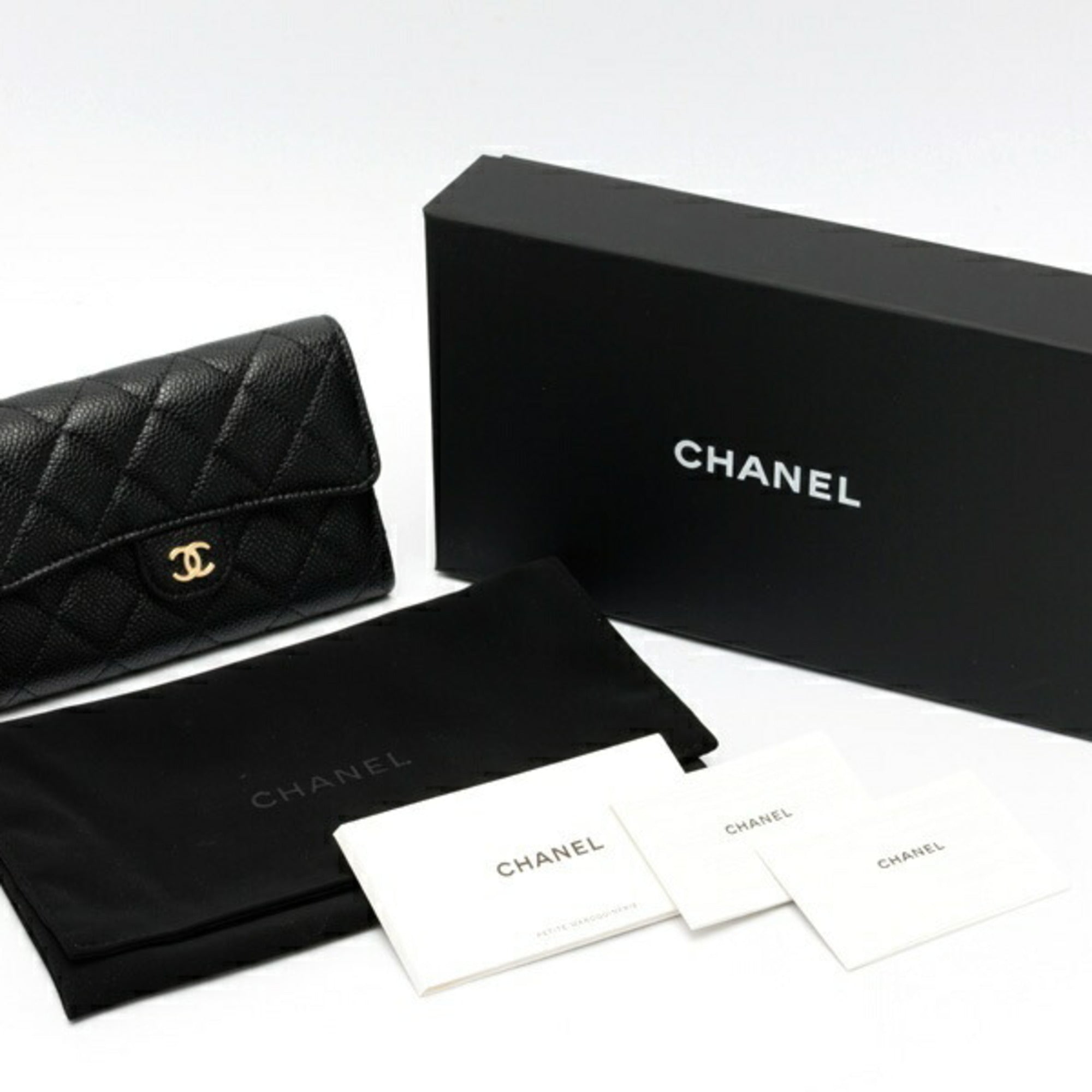 Chanel Black Grained Calfskin Wallet (Tri-Fold) (Pre-Owned)