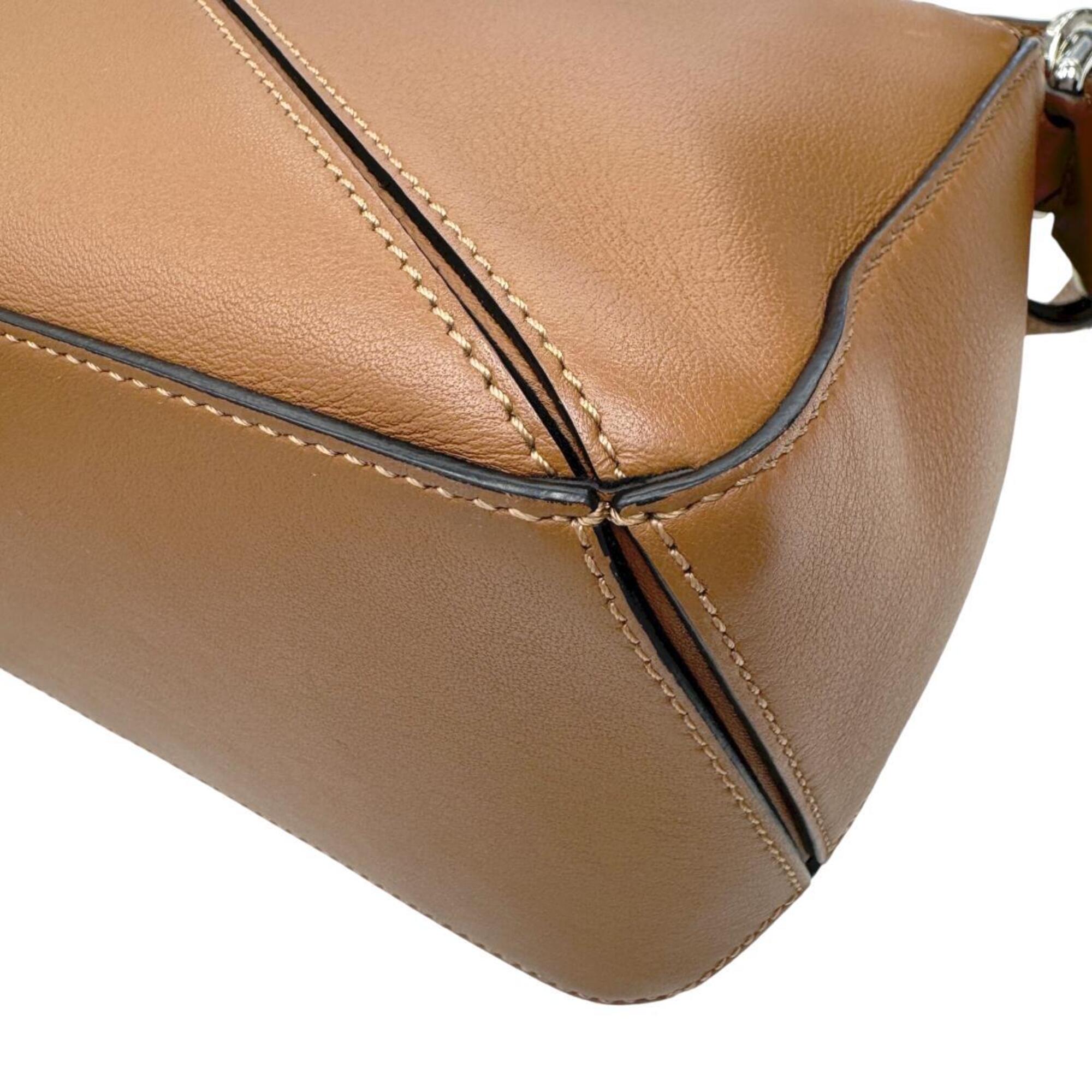 Loewe Brown Leather Shoulder Bag (Pre-Owned)