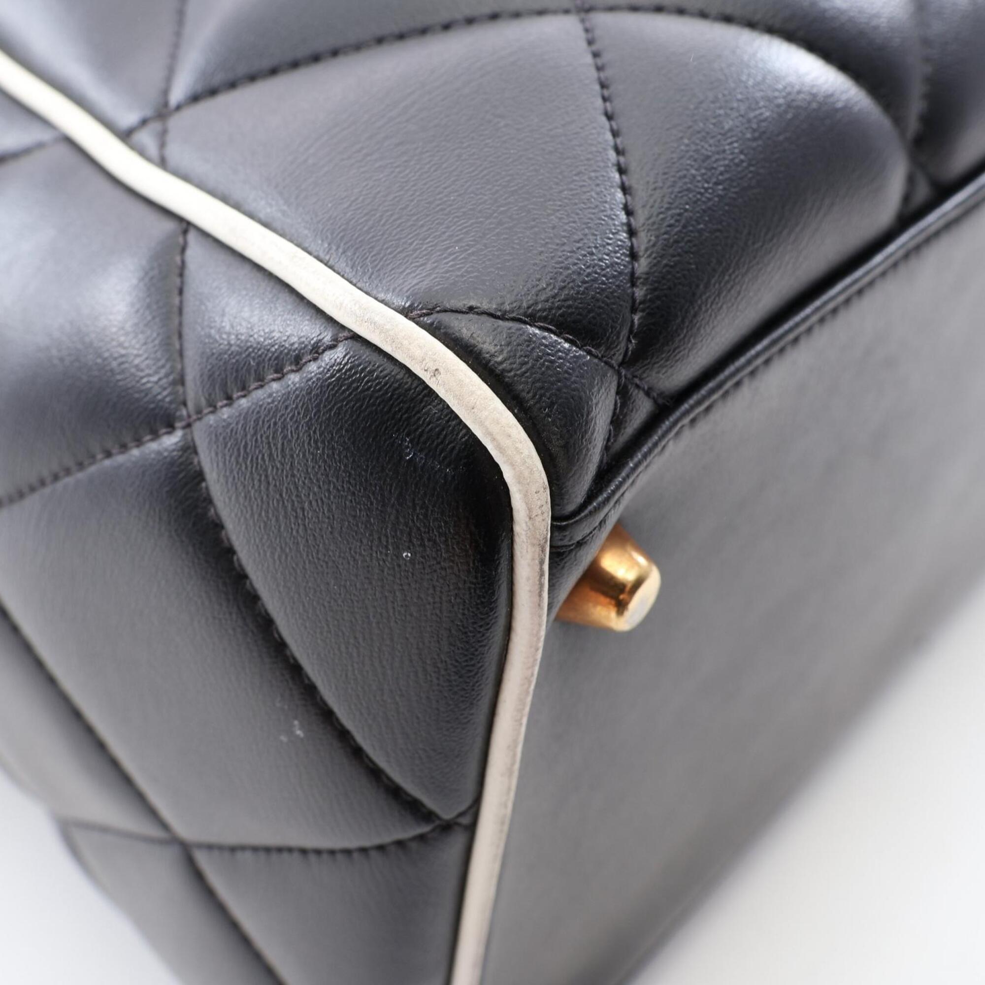 Chanel Black White Leather Boston Bag Handbag (Pre-Owned)