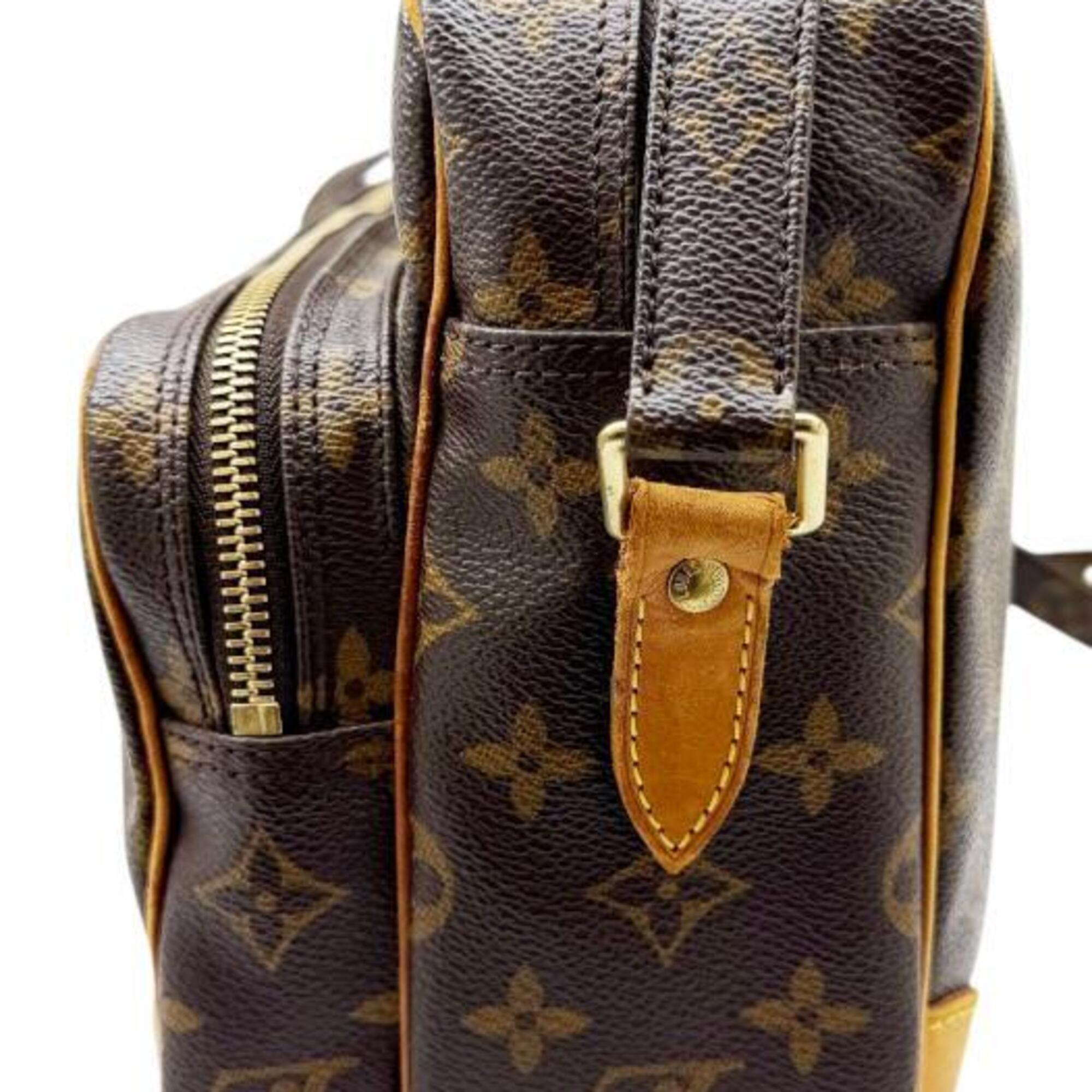 Louis Vuitton Brown Monogram Shoulder Bag (Pre-Owned)