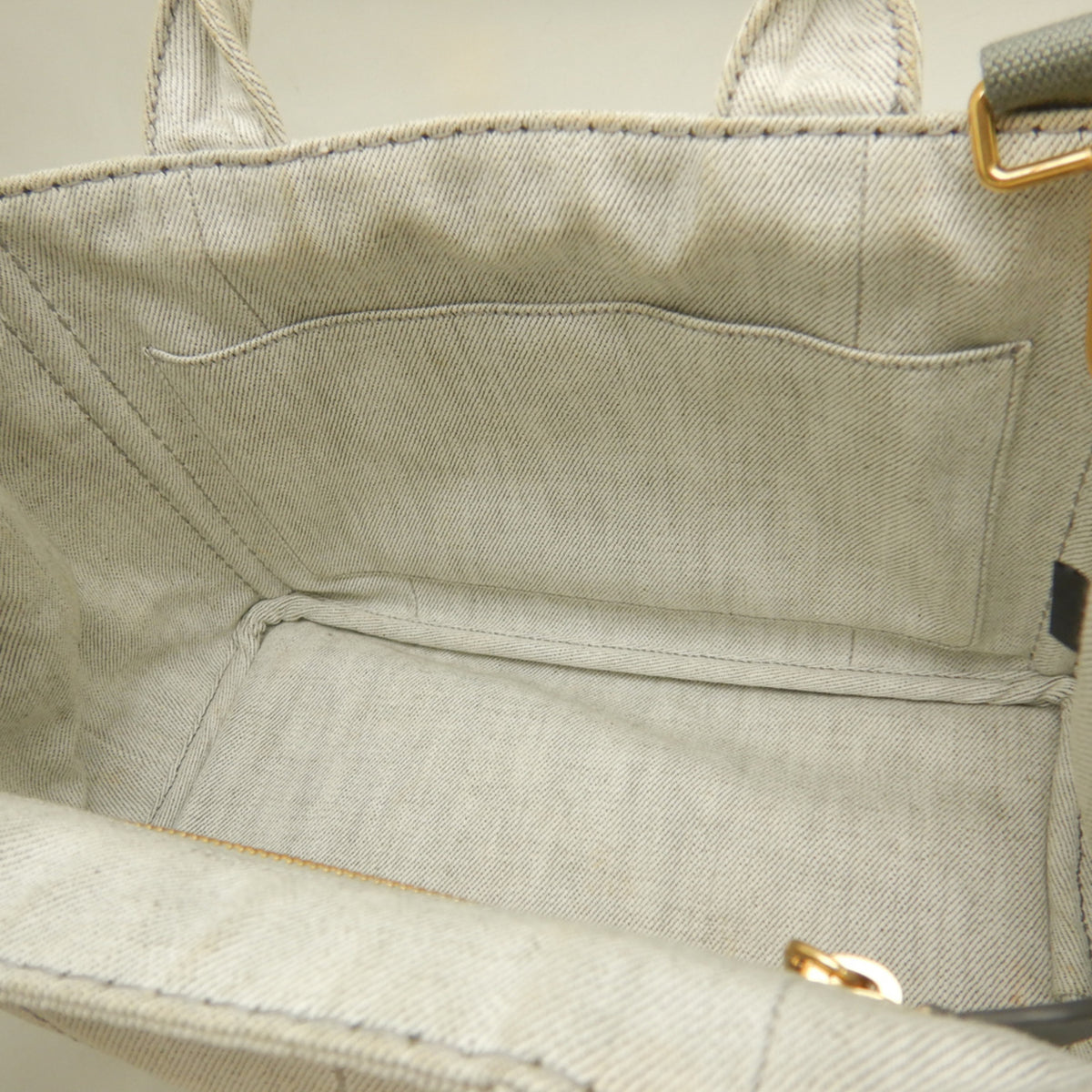 Prada Canapa Bianco Canapa Tote Bag (Pre-Owned)