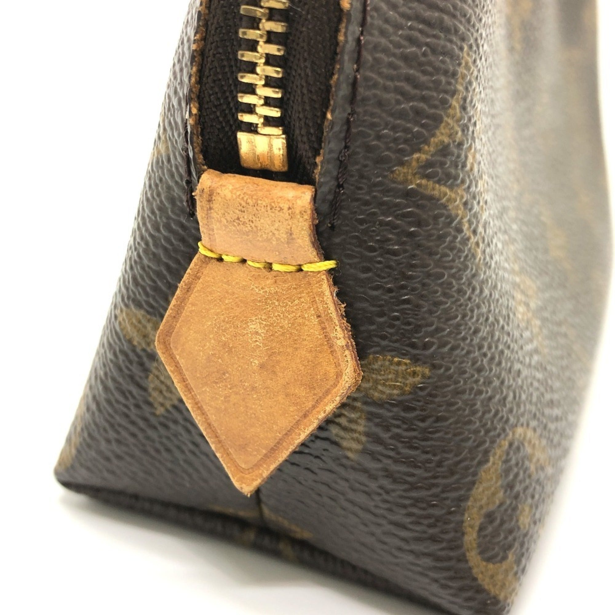 Louis Vuitton Brown Monogram Canvas Pouch (Pre-Owned)