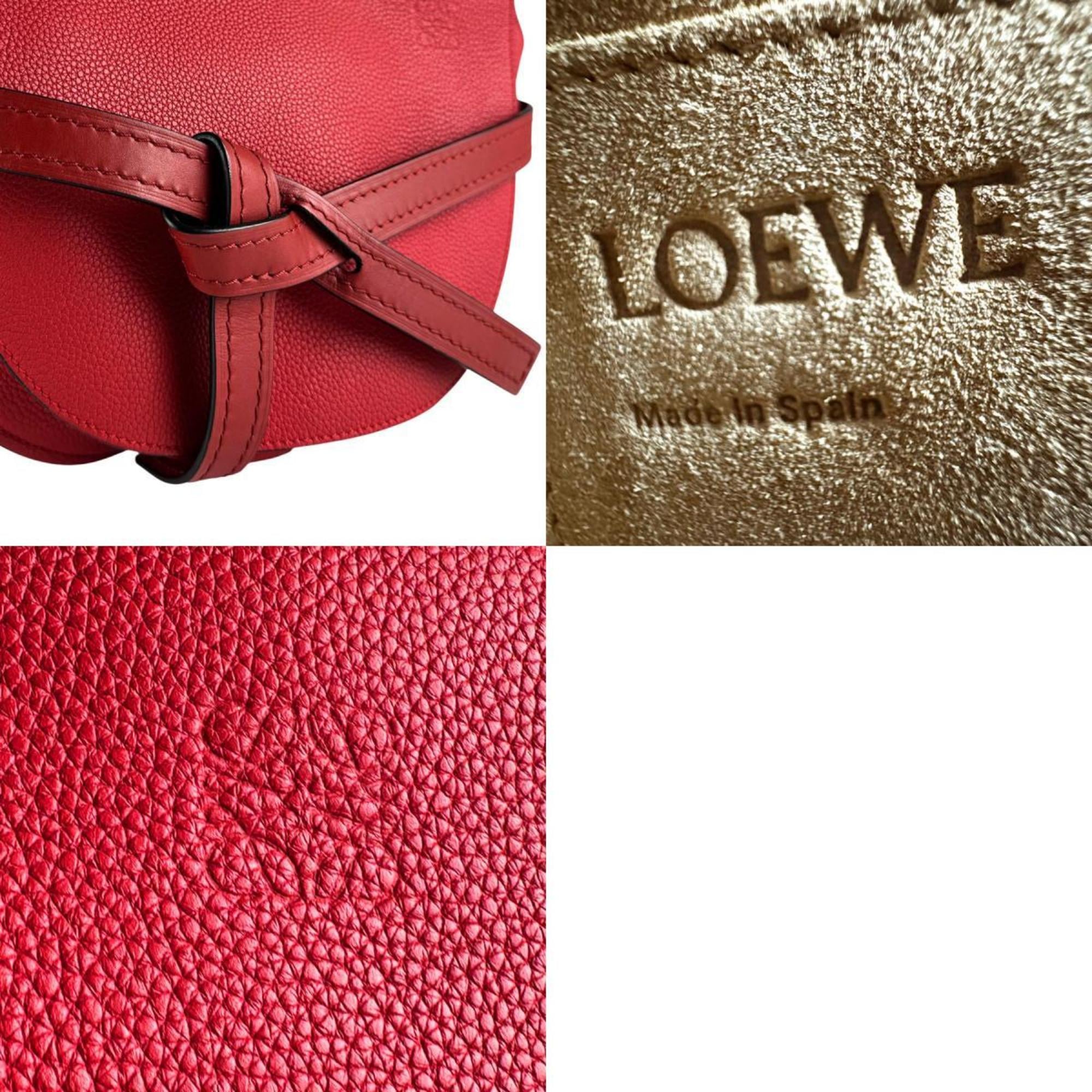 Loewe Red Color Leather Shoulder Bag (Pre-Owned)