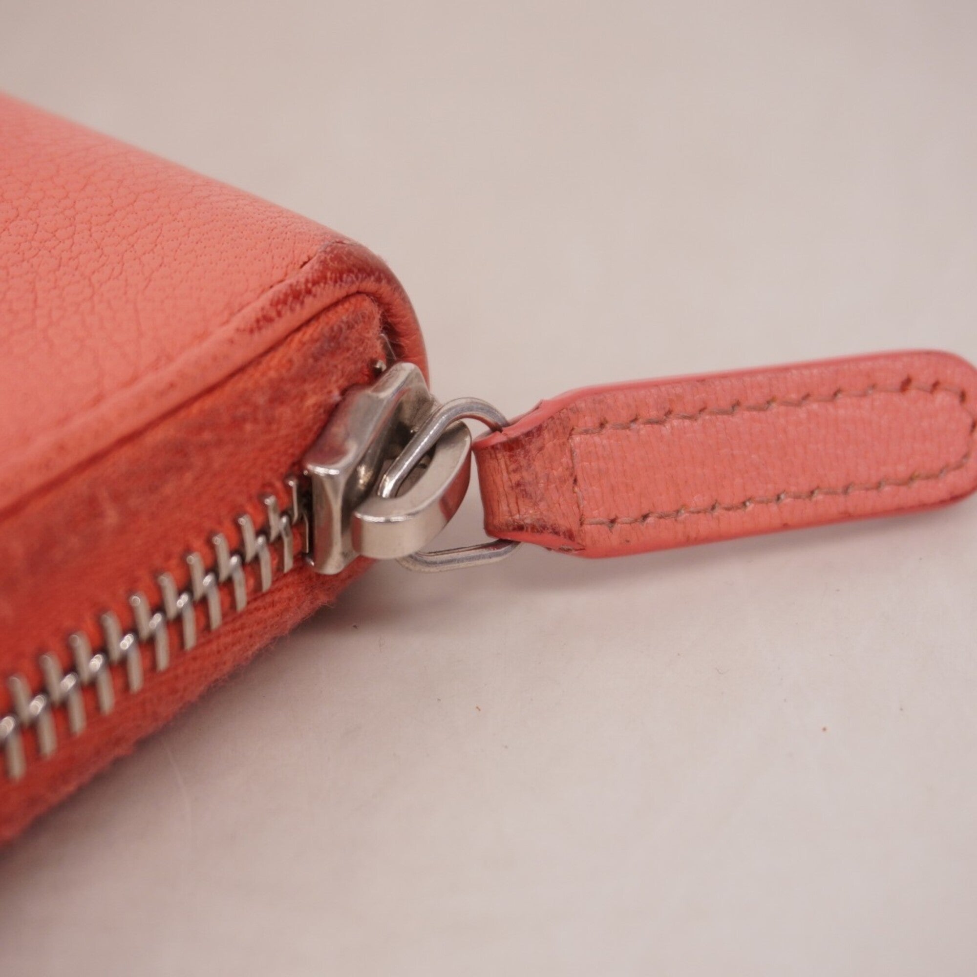 Chanel Pink Leather Long Wallet (Bi-Fold) (Pre-Owned)
