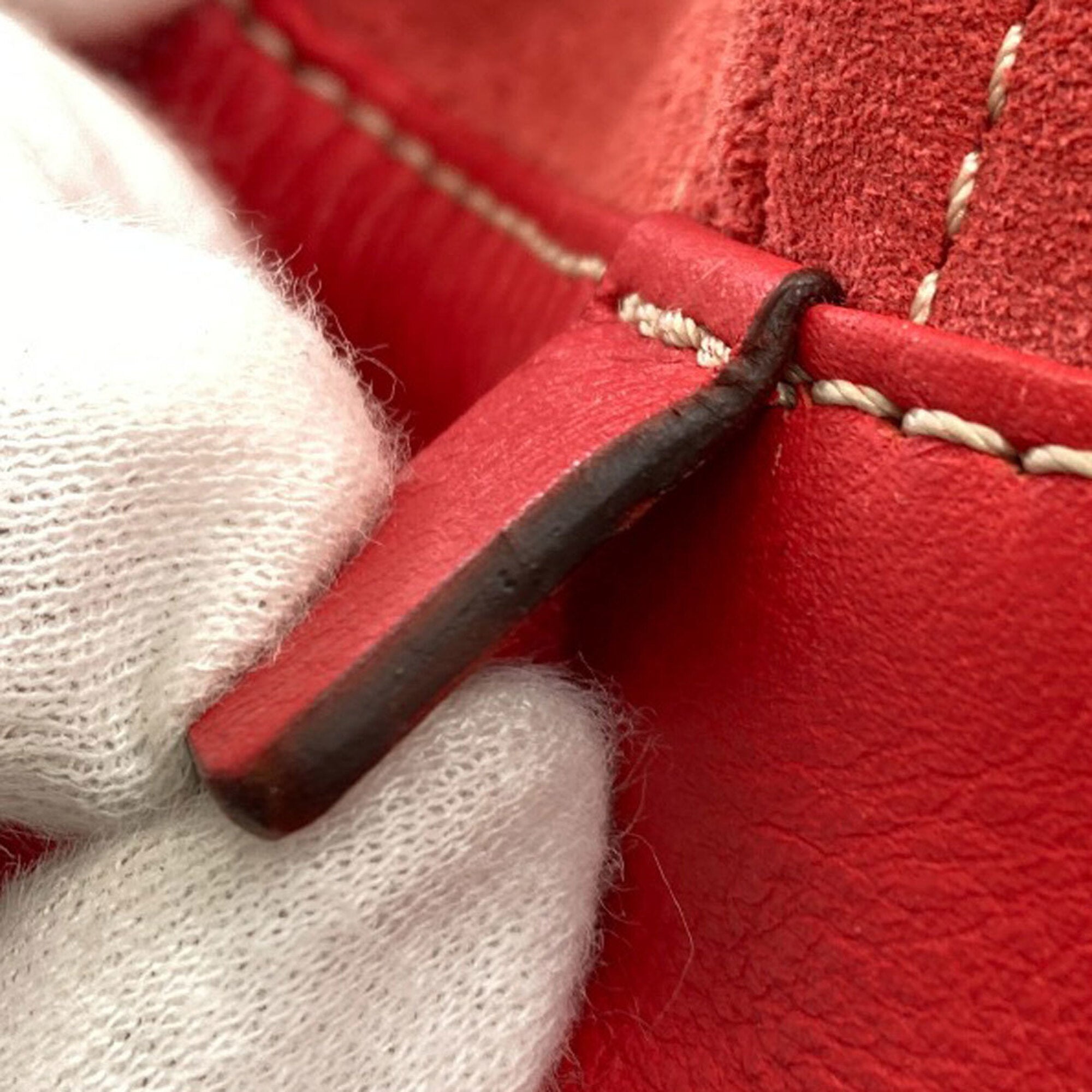 Loewe Red Color Suede Handbag (Pre-Owned)