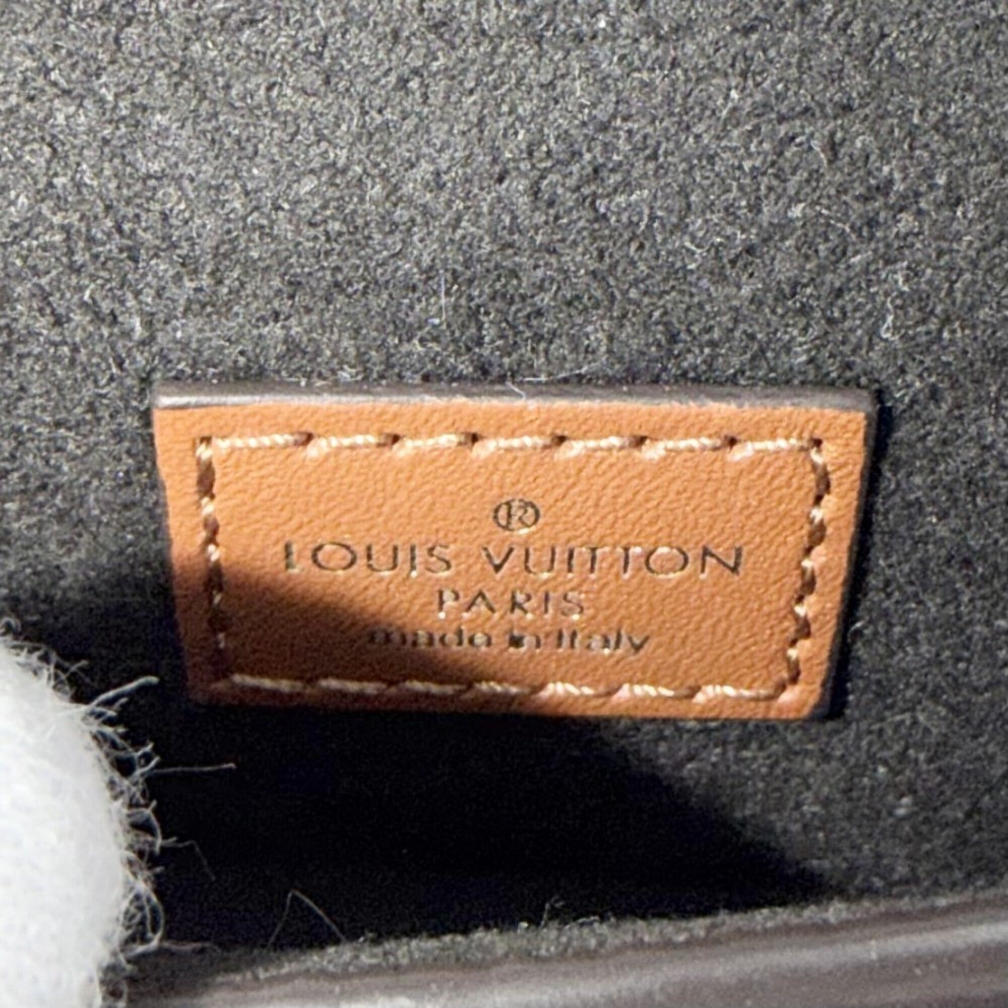 Louis Vuitton Brown Monogram Reverse Shoulder Bag (Pre-Owned)