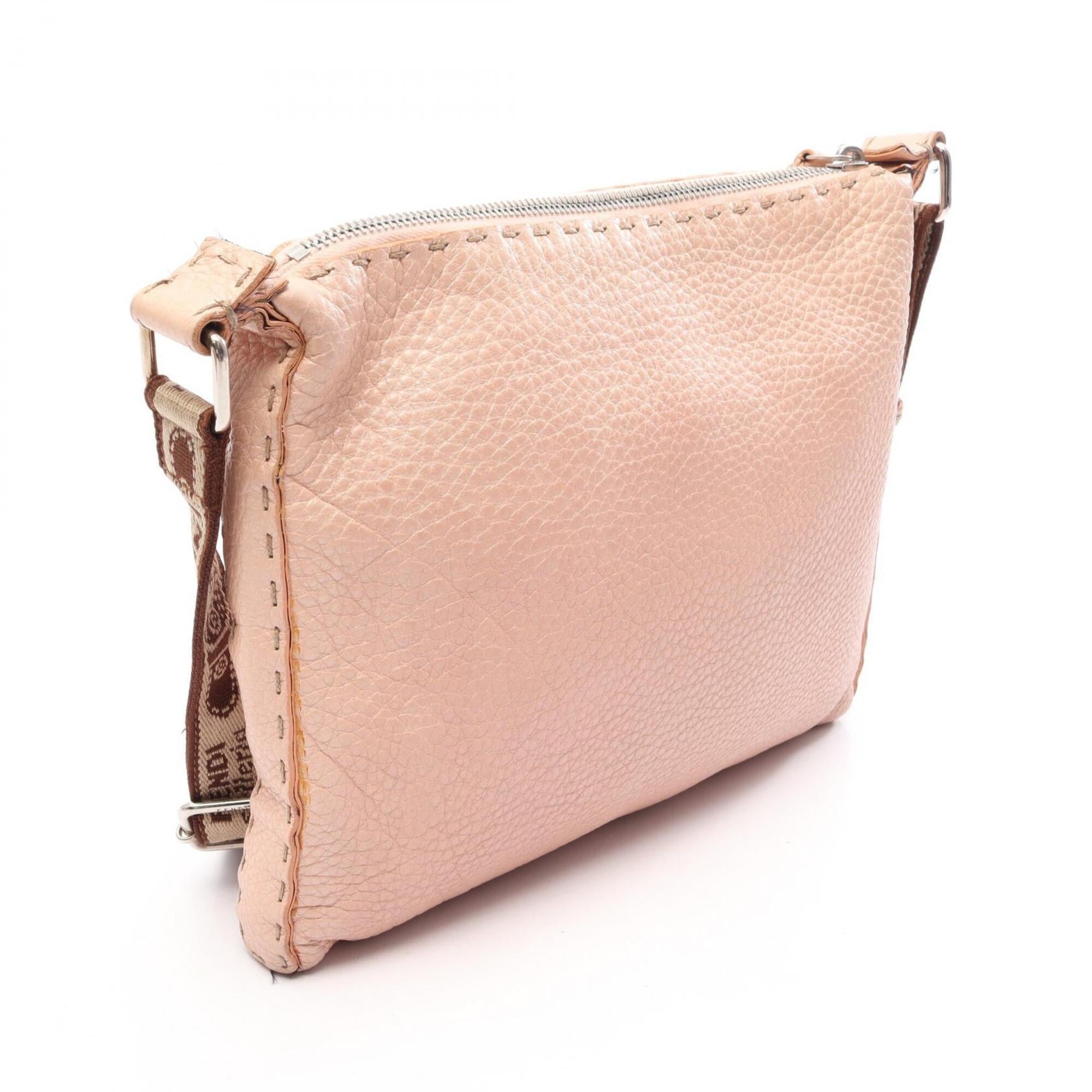 Fendi Pink Leather Handbag Shoulder Bag (Pre-Owned)