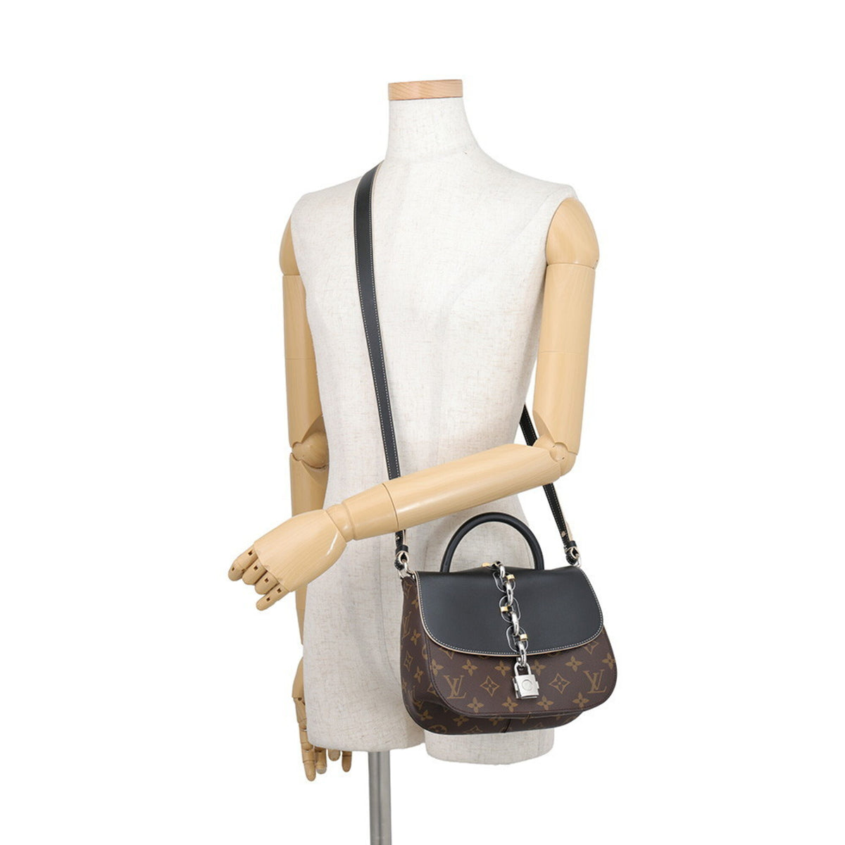 Louis Vuitton Monogram Black Noir Monogram Leather Handbag (Pre-Owned)
