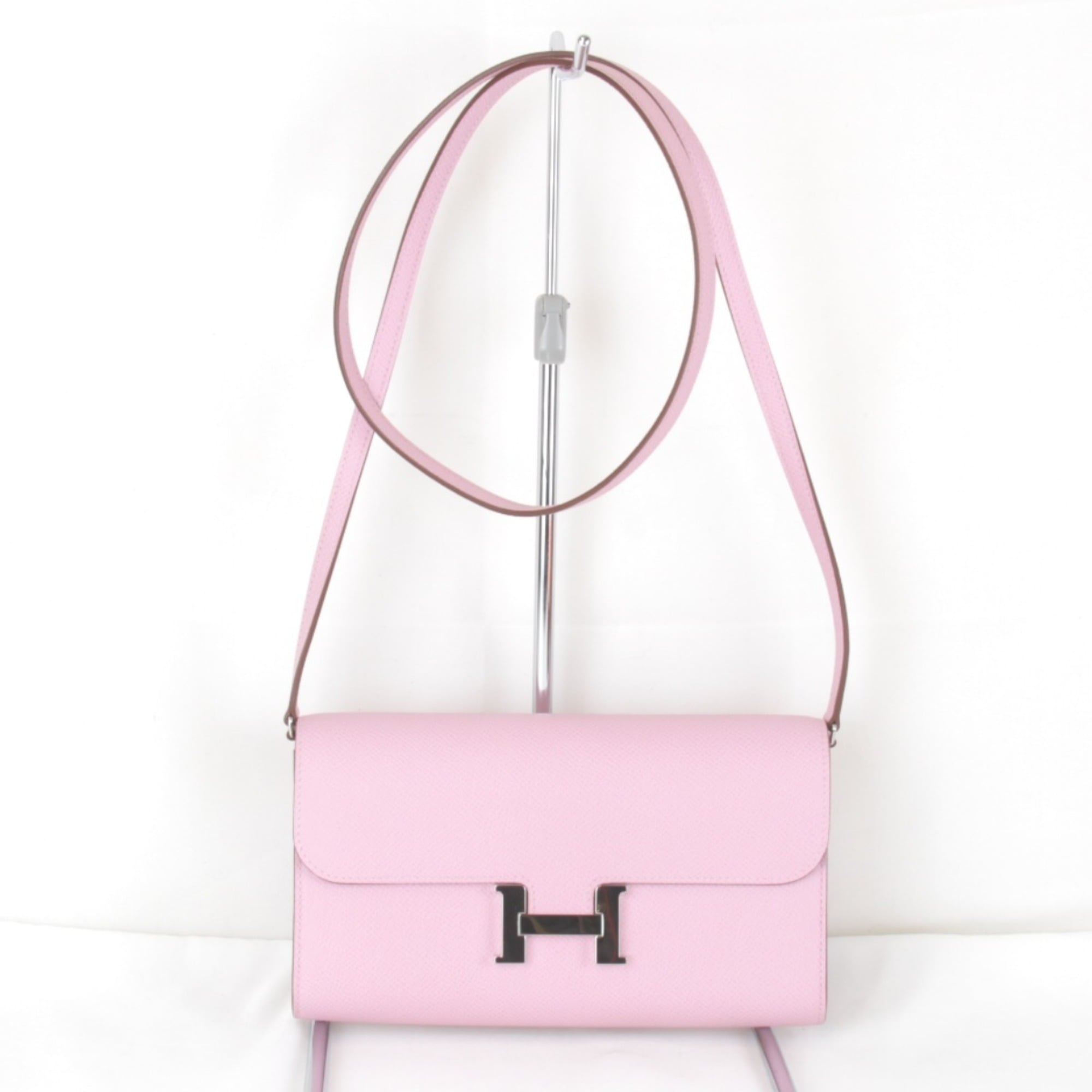 Hermes Pink Leather Pochette Shoulder Bag (Pre-Owned)
