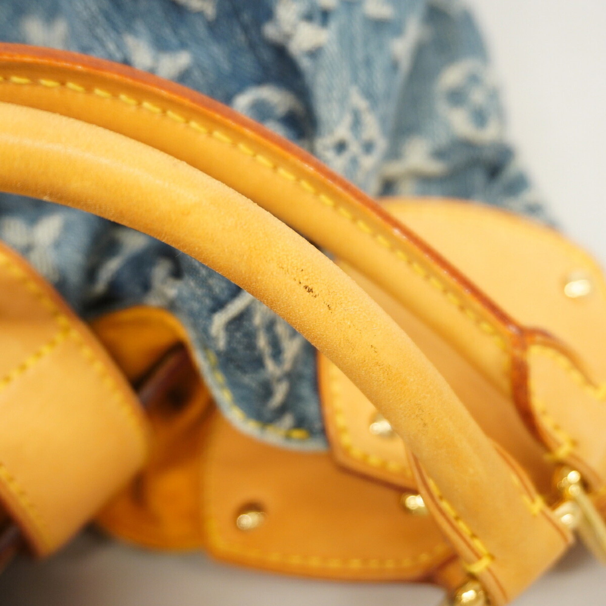 Louis Vuitton Blue Tote Bag (Pre-Owned)
