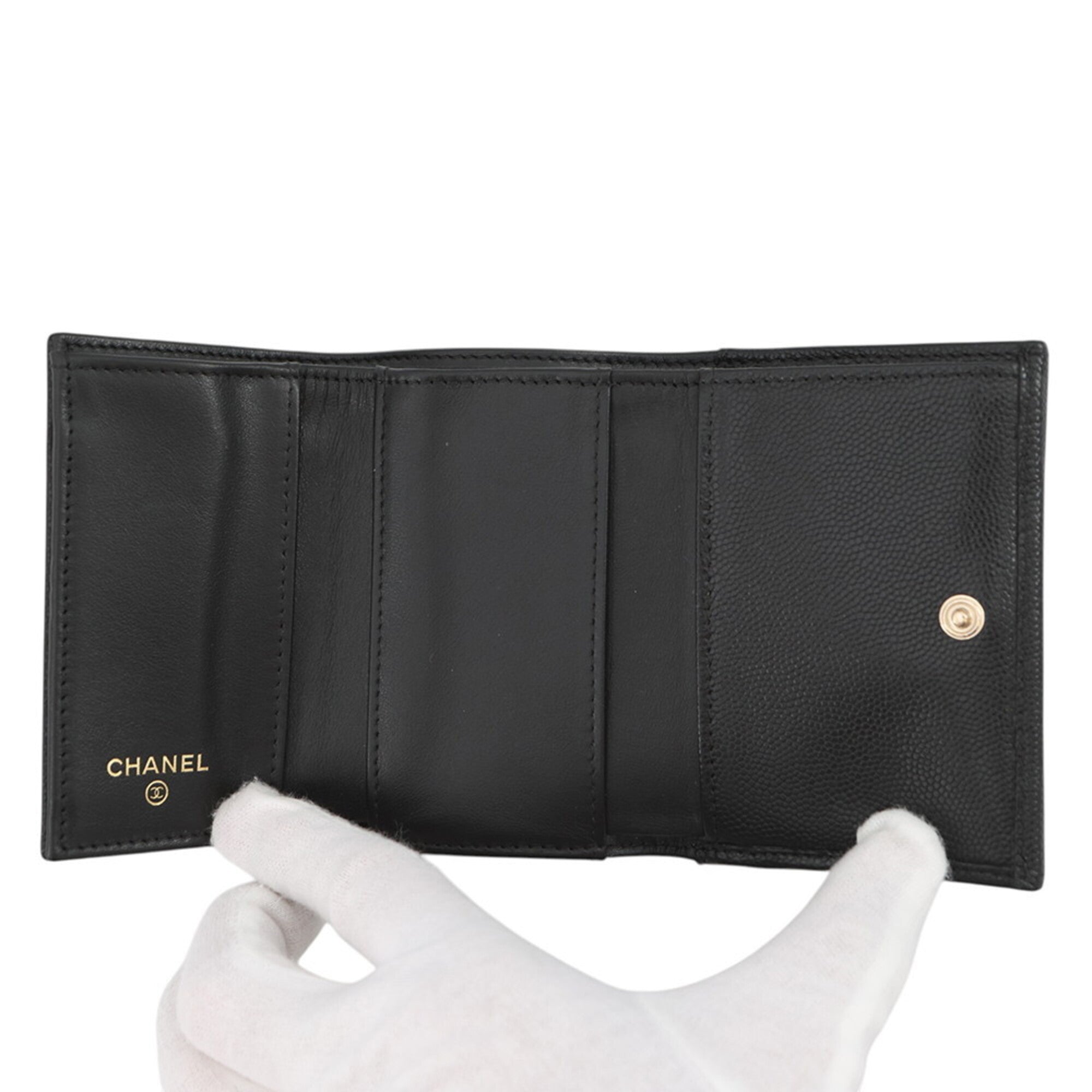 Chanel Black Grained Calfskin Wallet (Tri-Fold) (Pre-Owned)