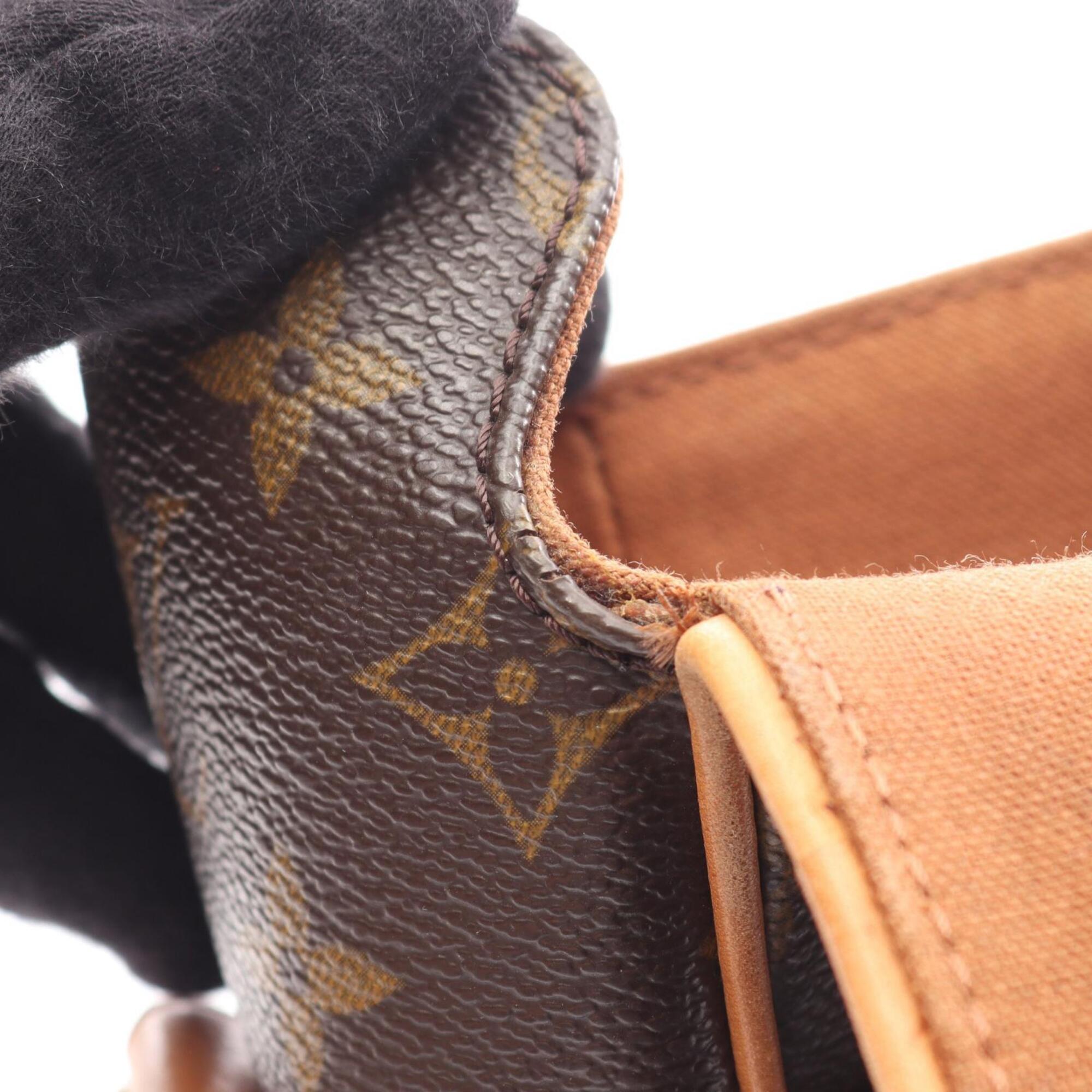 Louis Vuitton Brown Leather Coated Canvas Handbag Shoulder Bag (Pre-Owned)