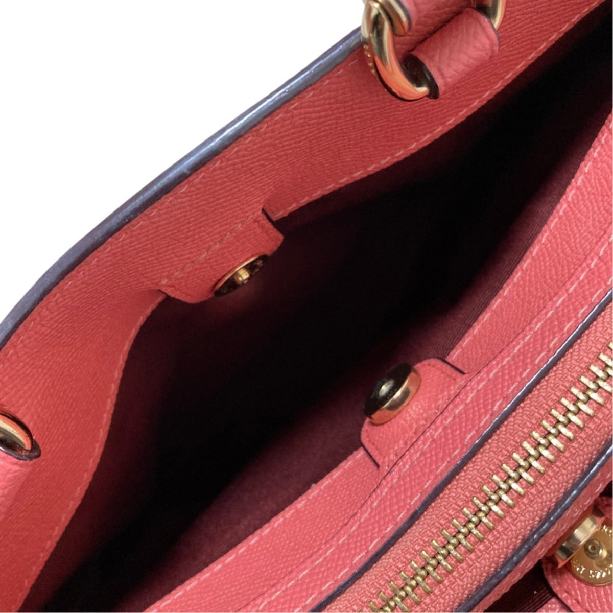 Coach Pink Leather Handbag (Pre-Owned)